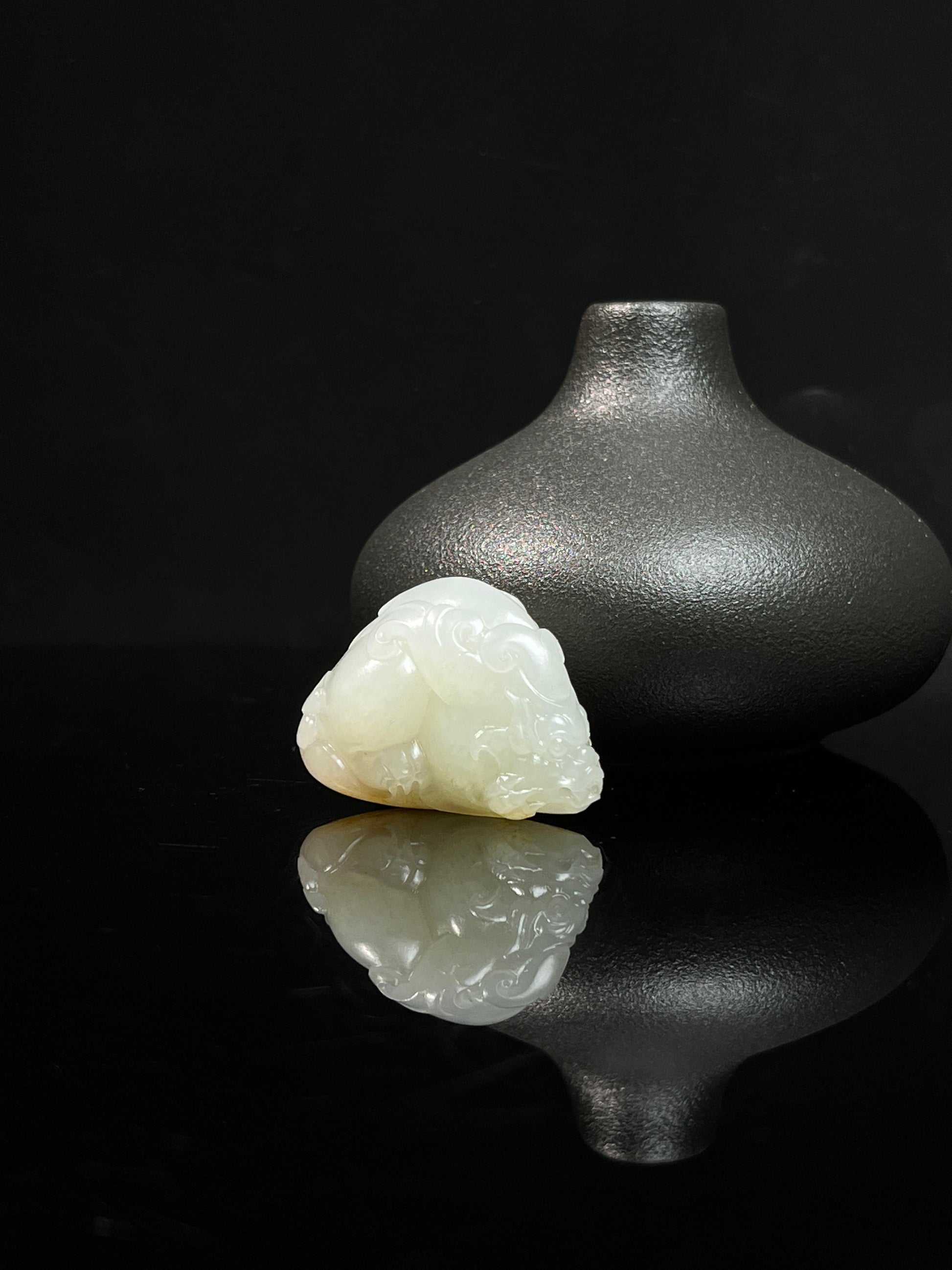 新疆和田玉籽料洒金皮貔貅挂件（yc239983）