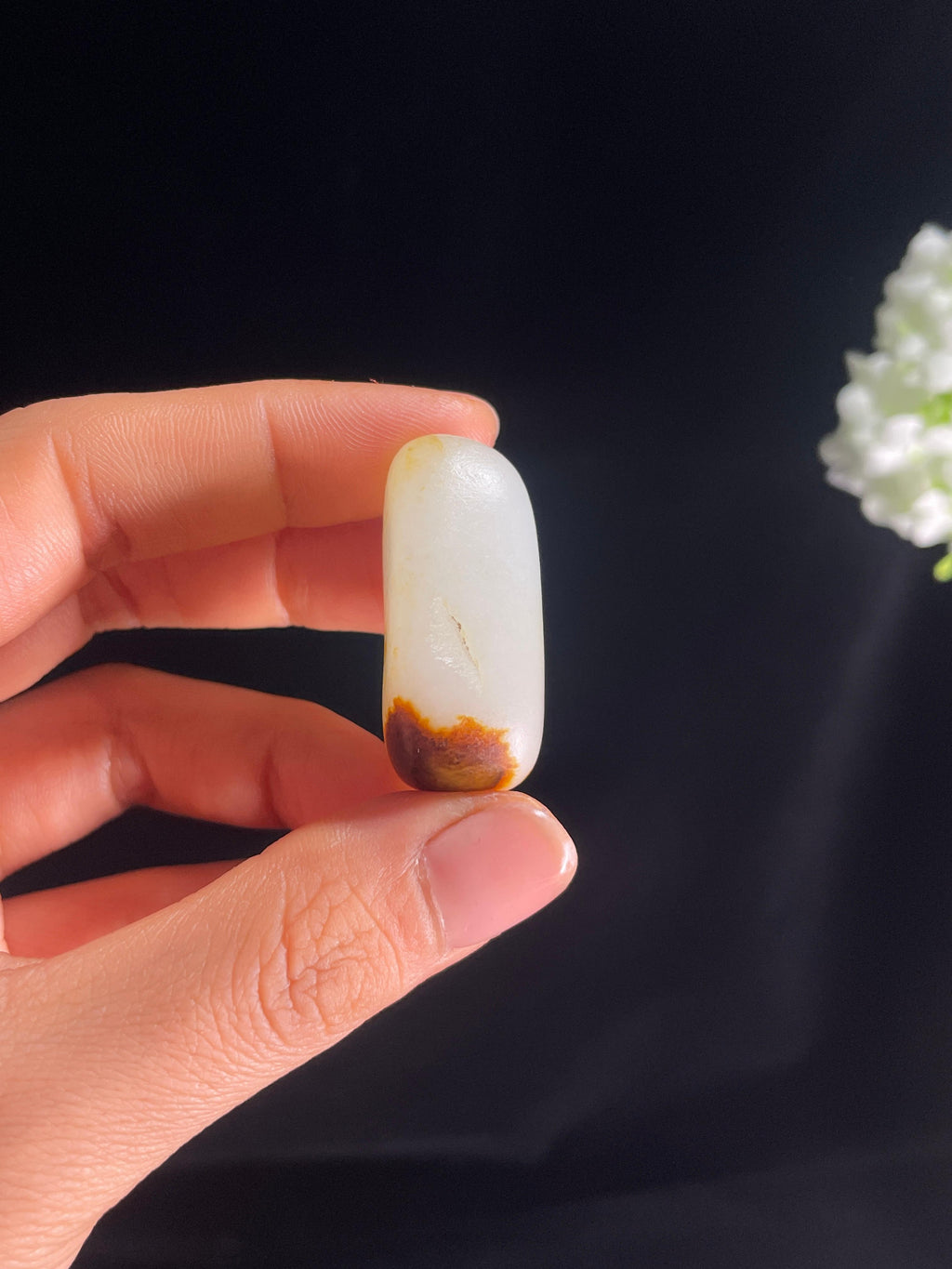 新疆天然和田玉籽料原石黑红皮挂件（yc266554）