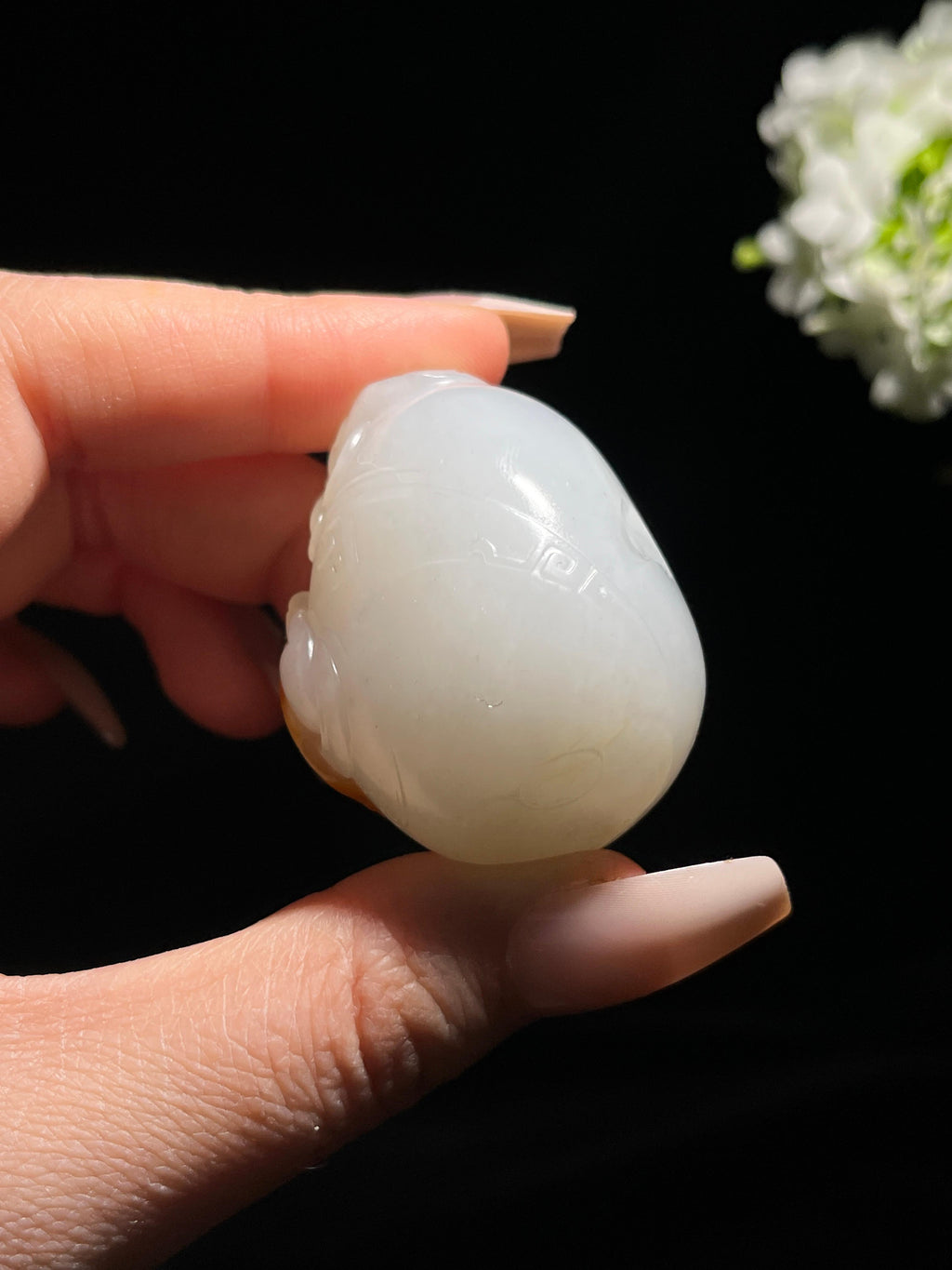 新疆天然和田玉籽料聚红皮羊脂白玉财神挂件（yc263429）