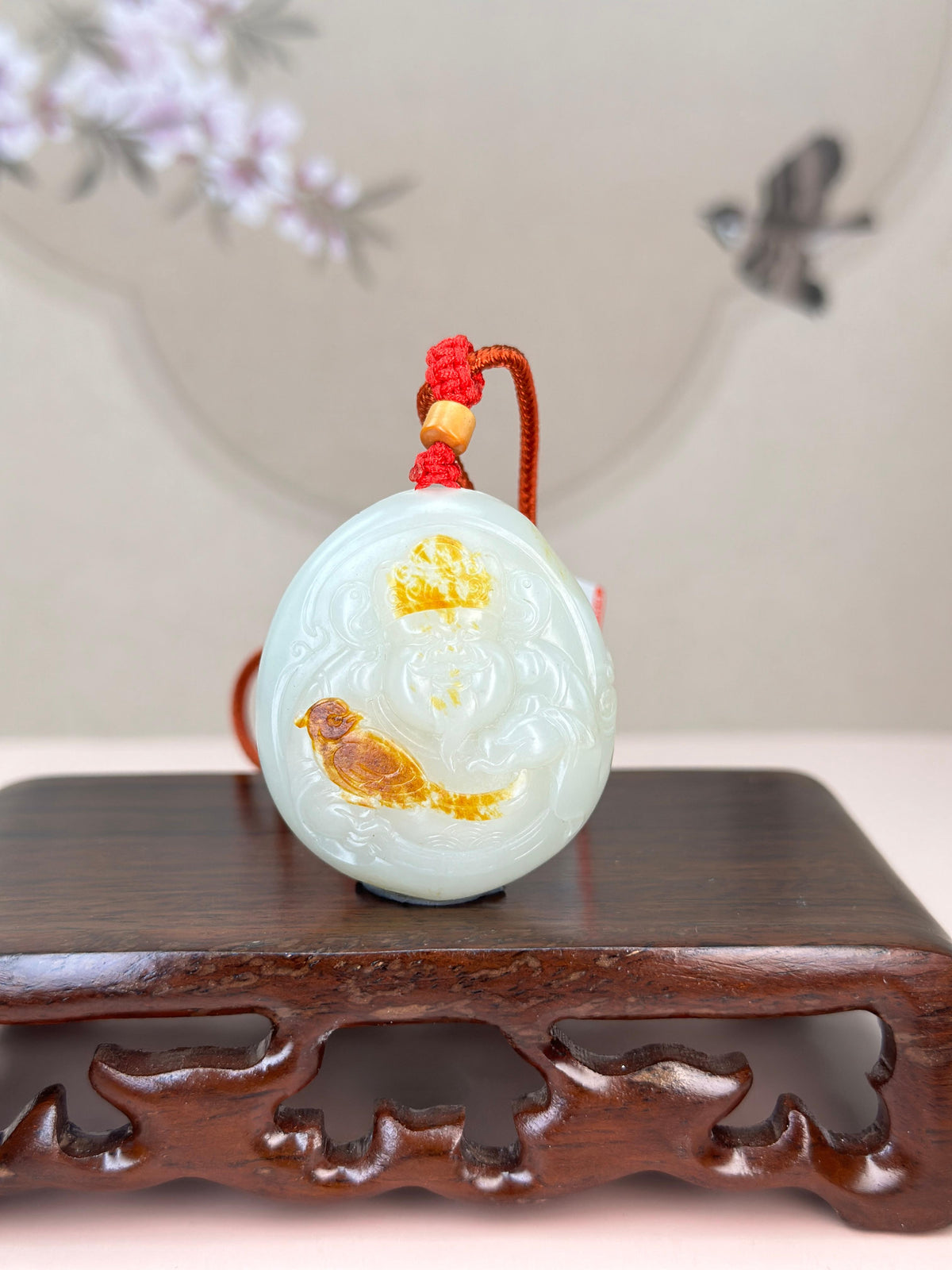 珍品新疆和田玉聚红皮白玉籽料财神挂件（yc765850）