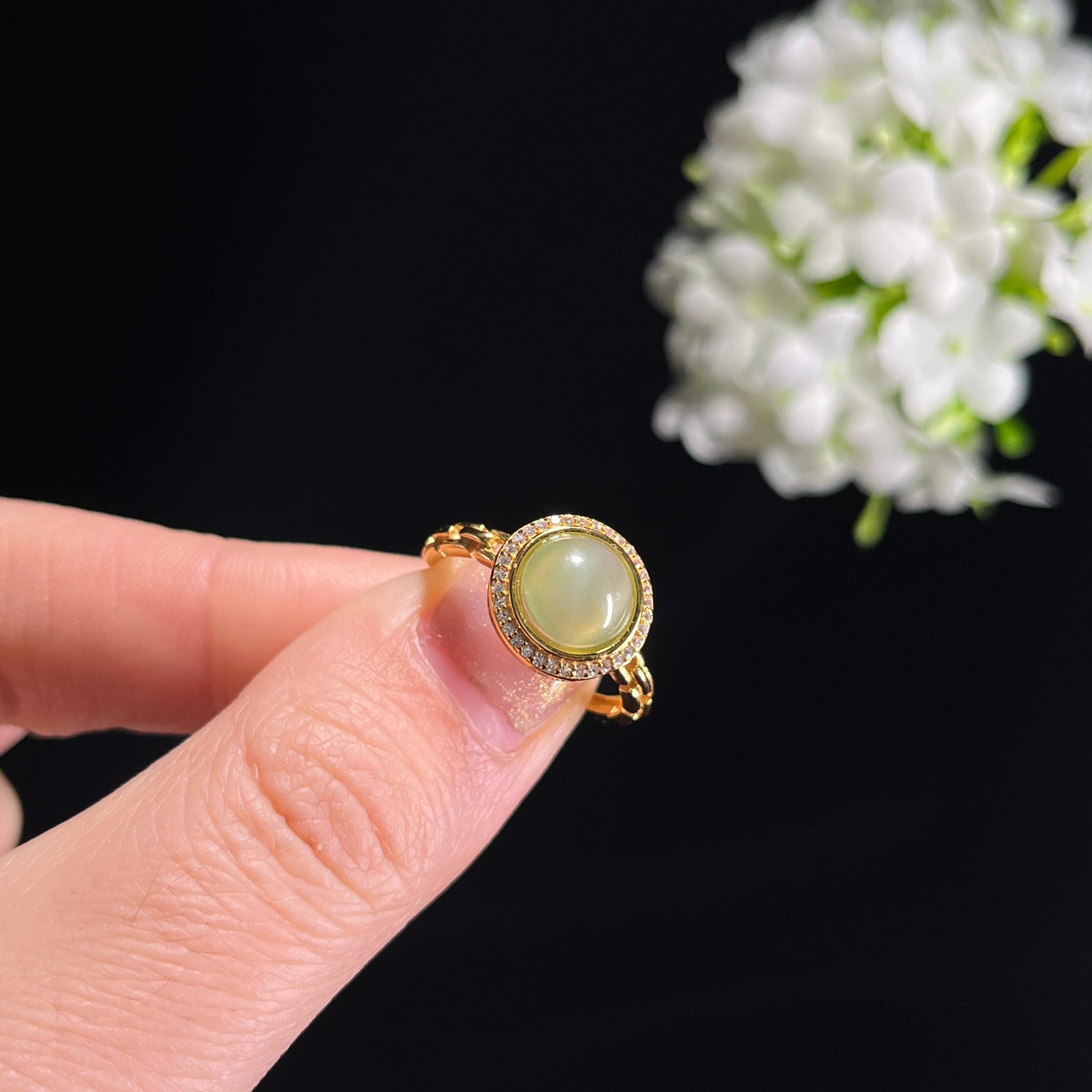 新疆天然和田玉黄口料925银镶蛋面戒指（yc302337）