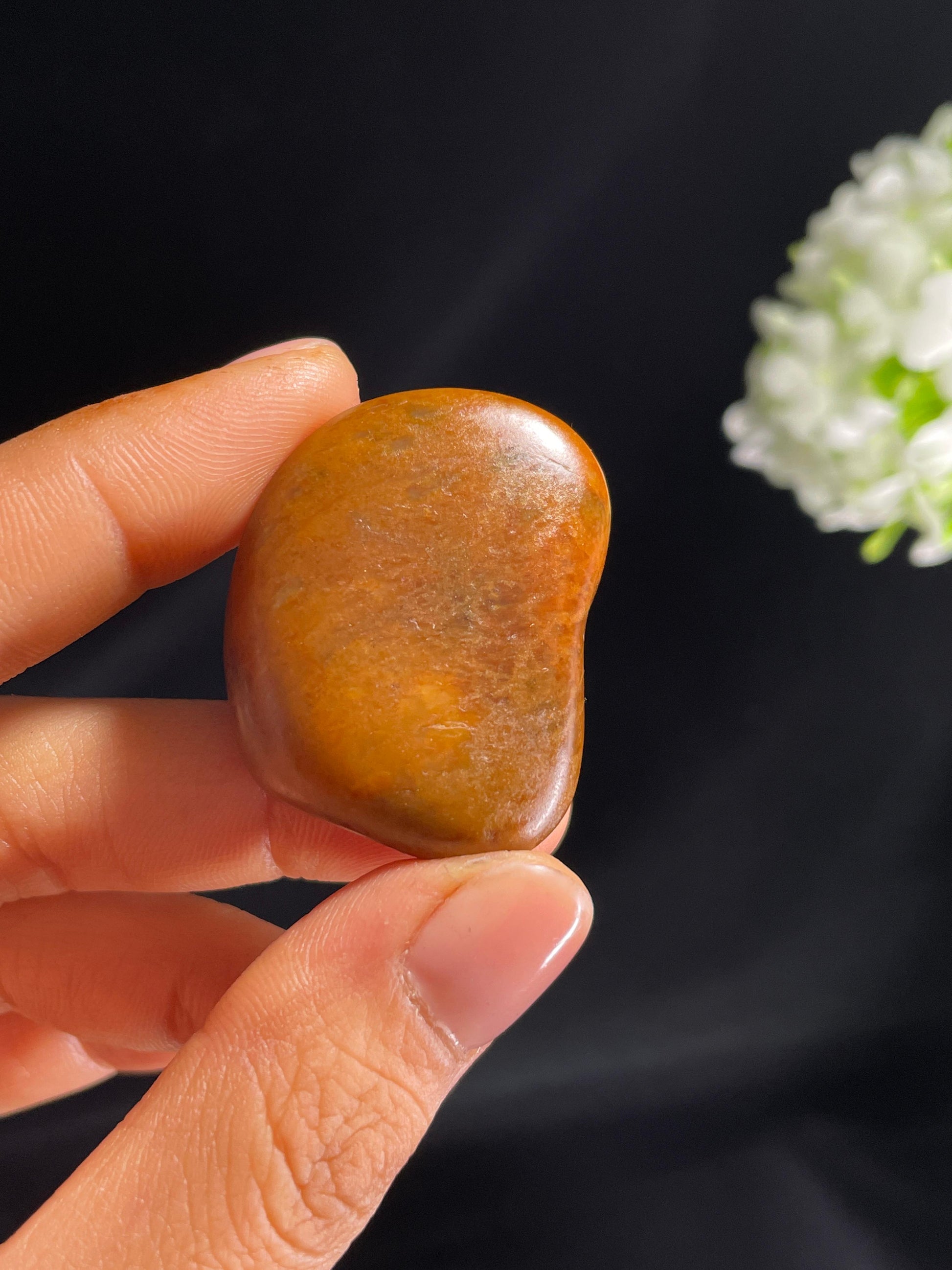 和田玉黄沁籽料原石（yc264639）