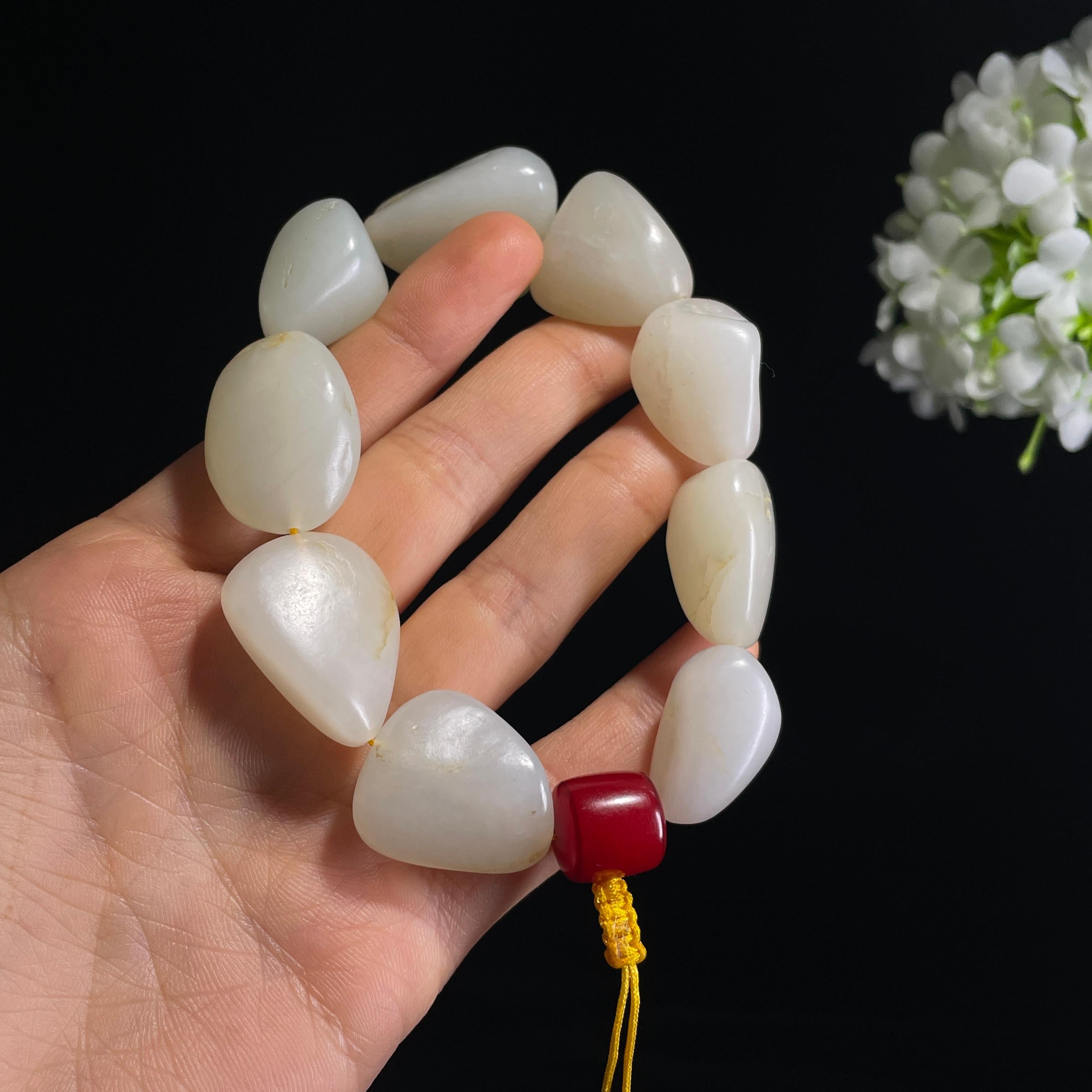 和田玉白玉青白玉“白焰随行”籽料原籽手串（yc320442） – 添福玉器