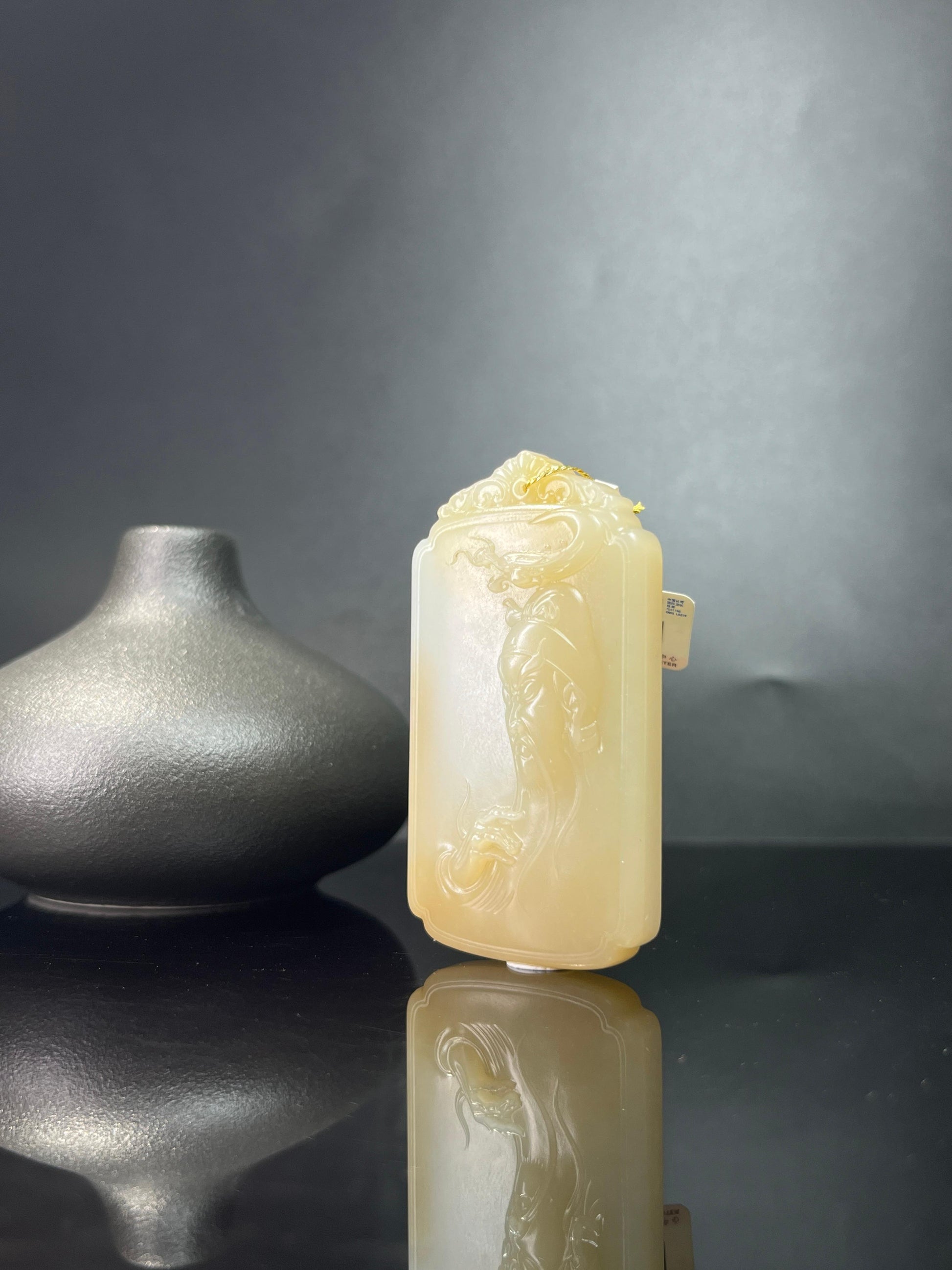 和田玉且末糖白“玉韵关公牌”（yc242893）