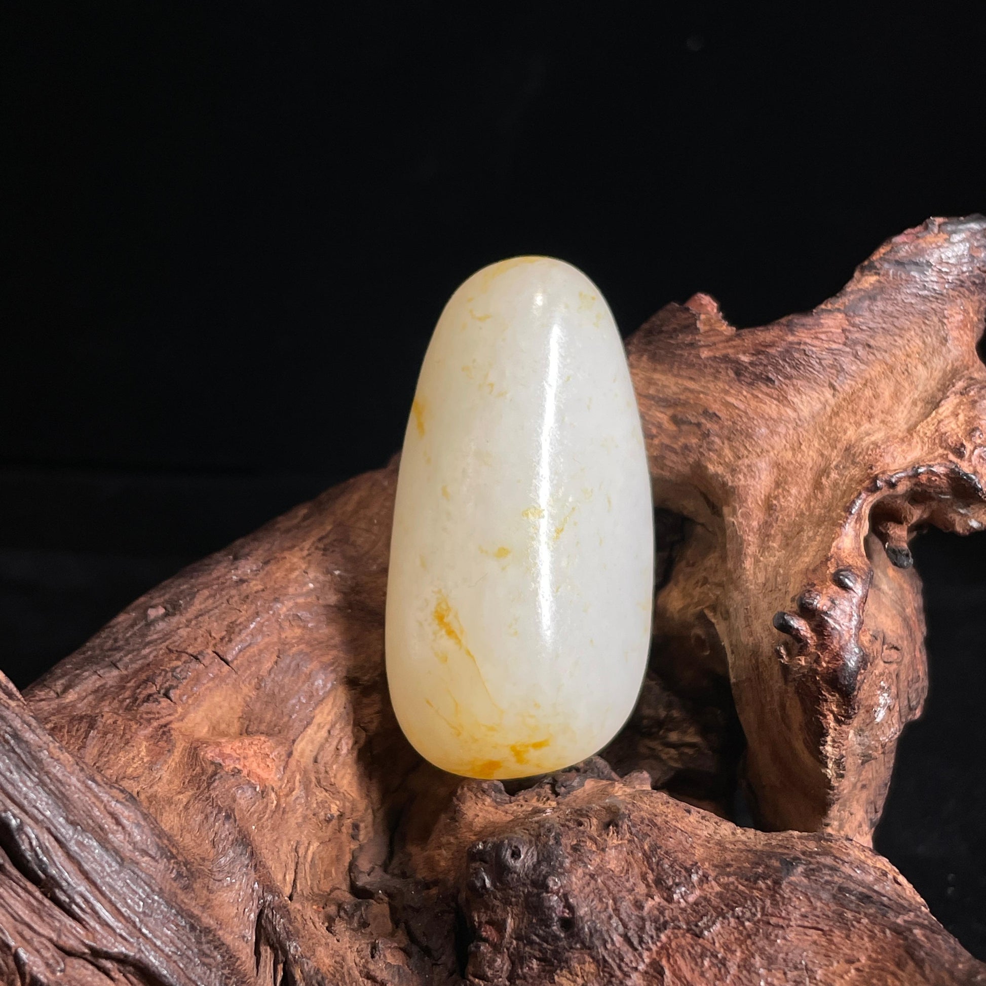 新疆和田玉“蜜丝缠雪”白玉洒金皮籽料（yc440956）