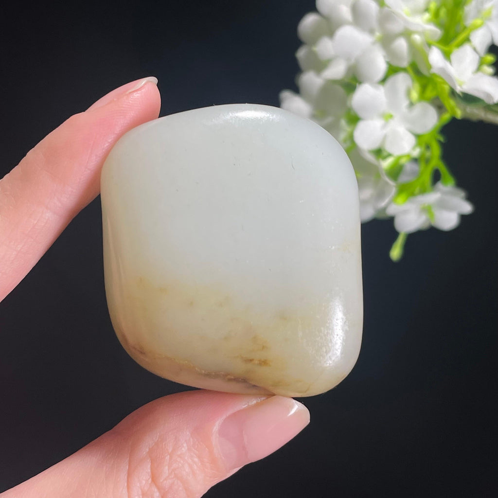 和田玉白玉洒金秋梨皮“云生半岫”籽料原石（yc311707）