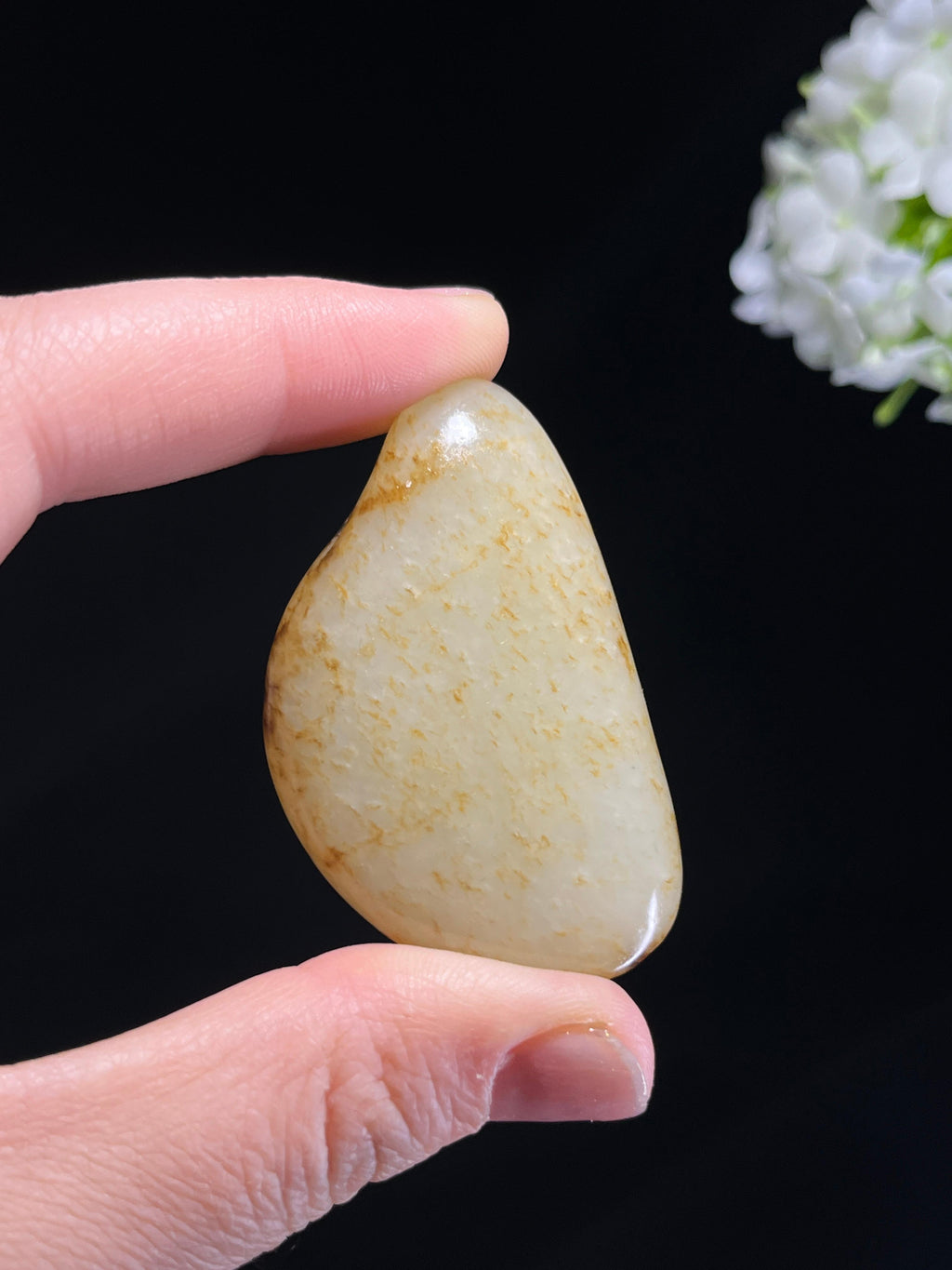 新疆天然和田玉籽料原石洒金皮挂件（yc262847）