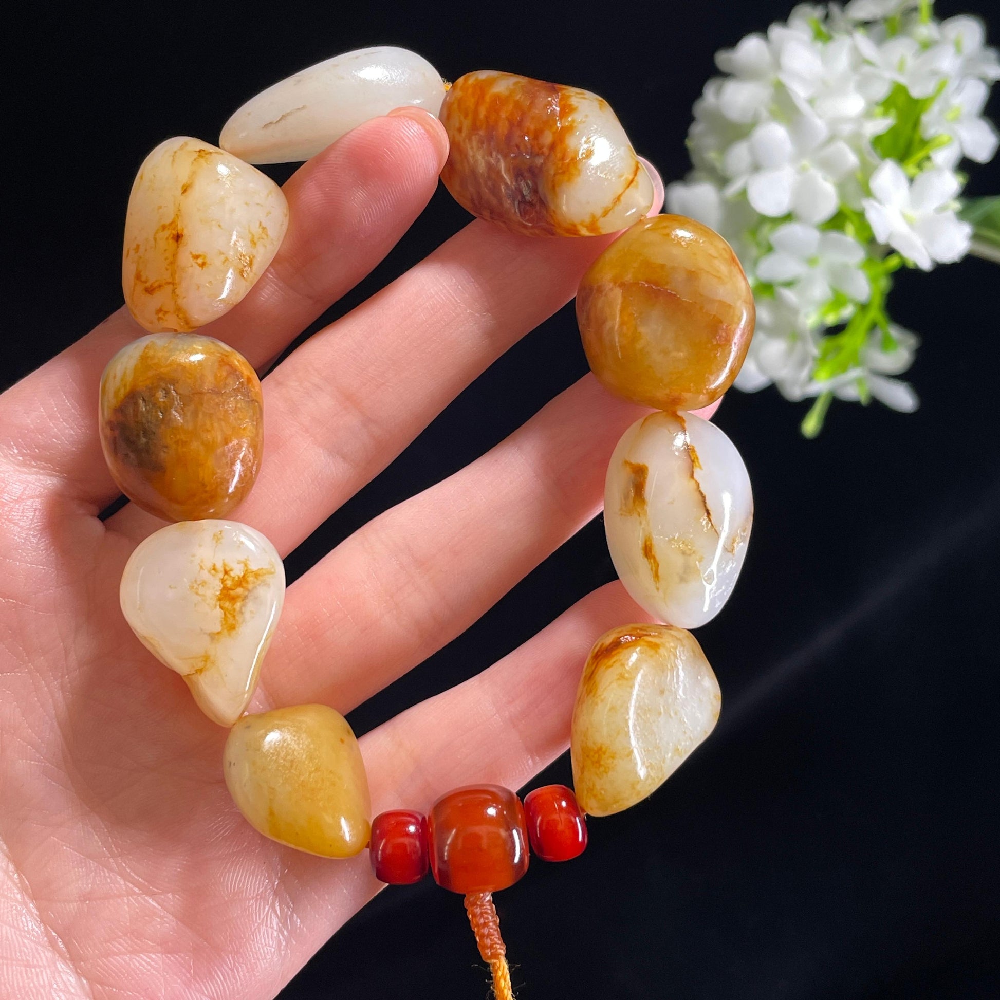 新疆天然和田玉白玉洒金皮红皮原籽手串（yc368769）