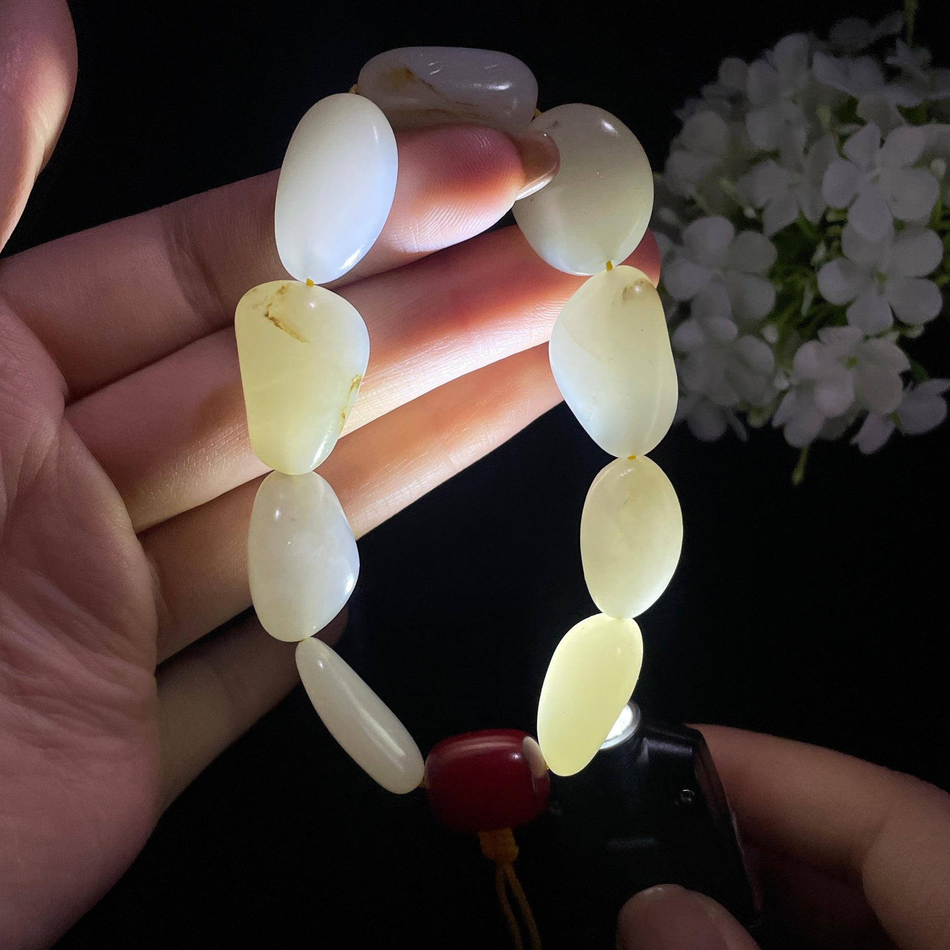 新疆天然和田玉原籽手串（yc381929）