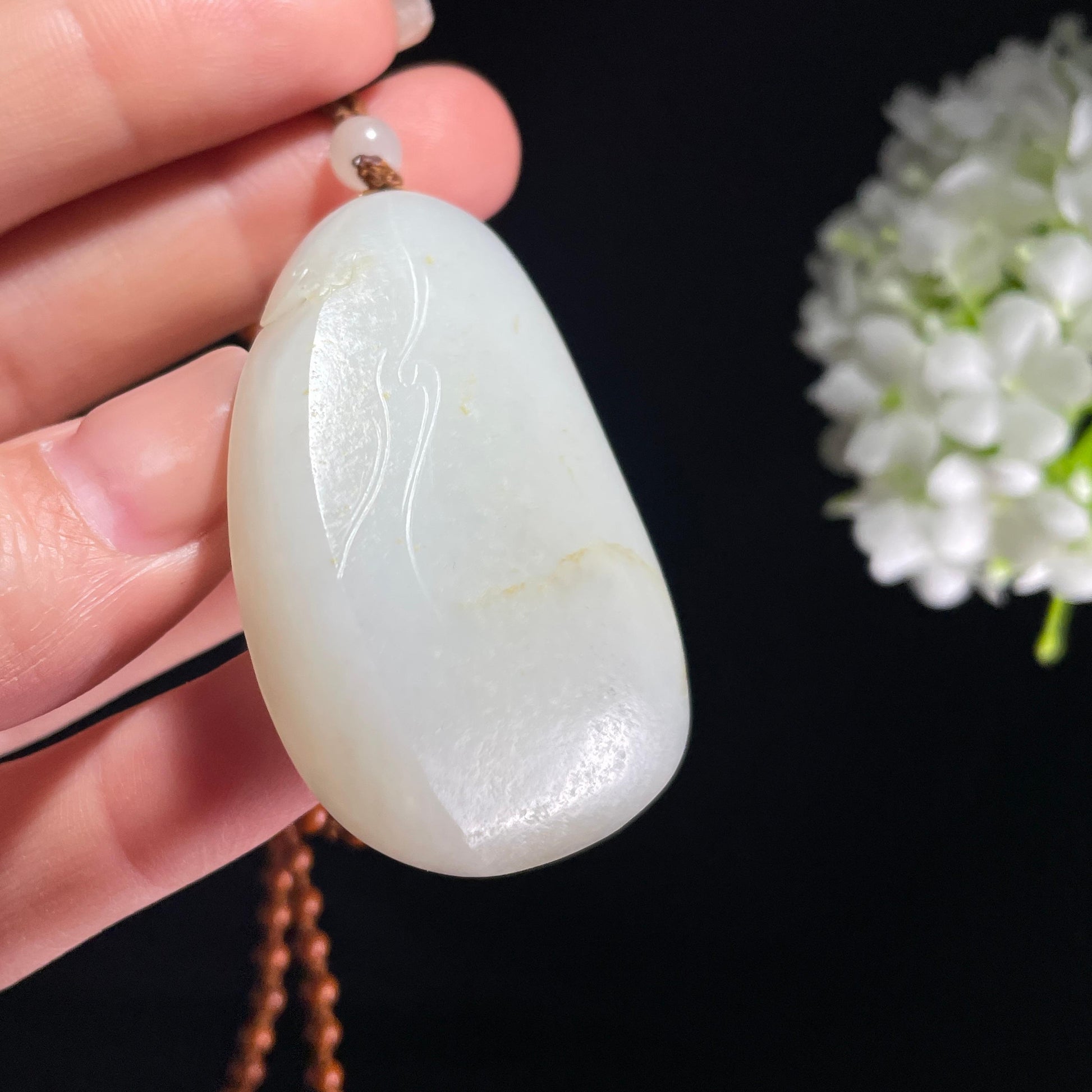 和田玉白玉淡洒金皮籽料观音牌挂件（yc389329）