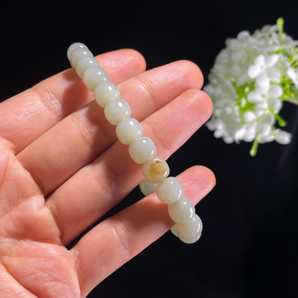 和田玉青白玉洒金皮老型珠籽料手串（yc387509）
