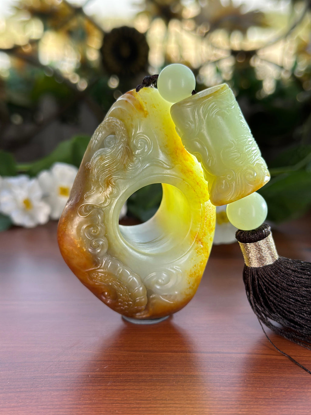 新疆和田玉精品聚红皮籽料苍龙扳指把件（yc710406）