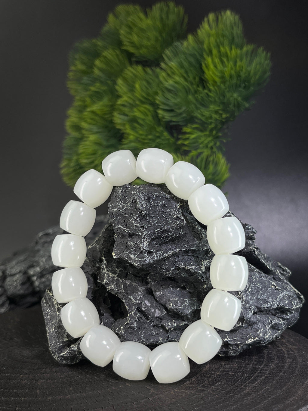 和田玉山料白玉直切珠手串（13.5卡）（yc228607）