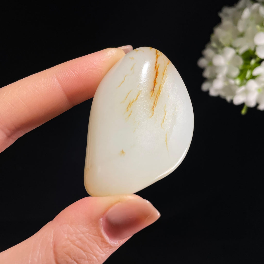 和田玉白玉“星缕穿空”洒金皮籽料（yc374919）