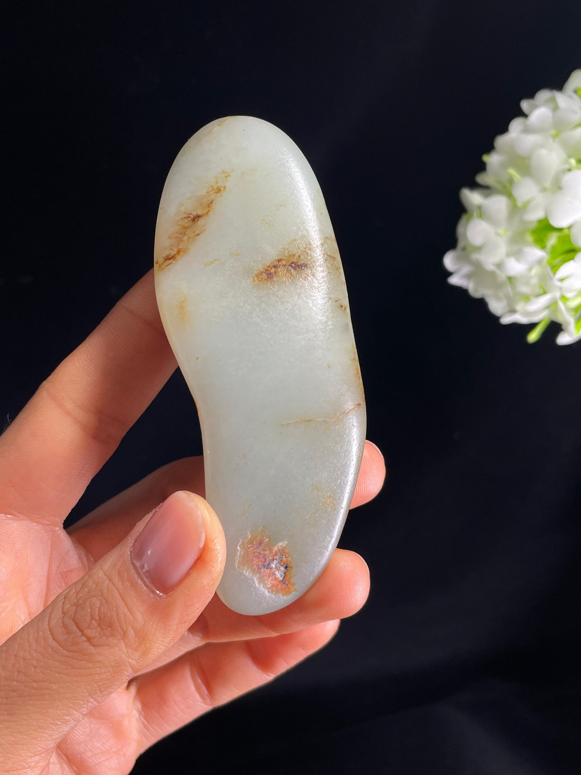 和田玉青白种聚红皮籽料原石（yc264637）