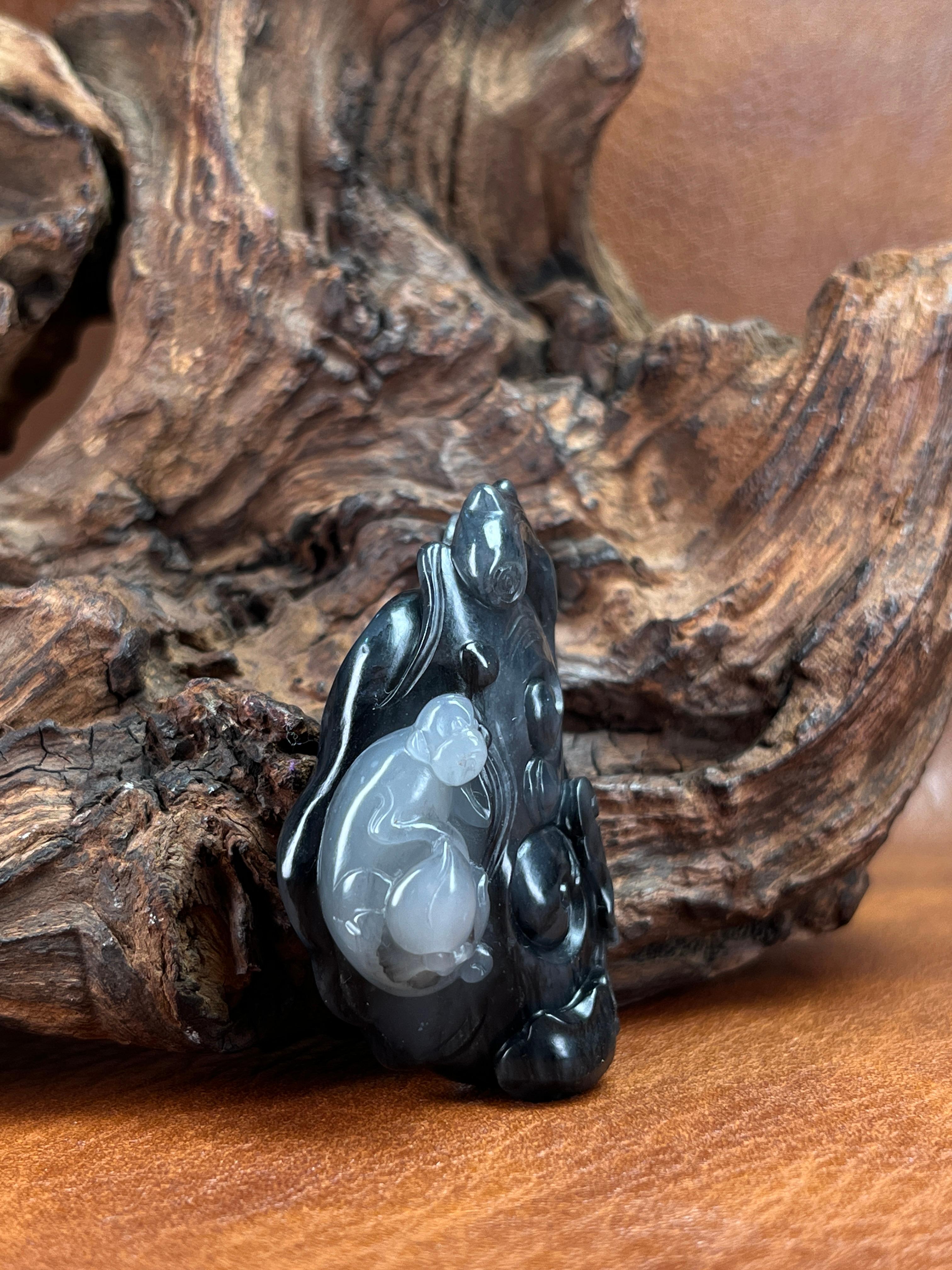 高品質！和田玉★青花籽料の置物、ストラップにも！証明書付き 高品質！和田玉☆青花籽料の置物、ストラップにも！証明書付き