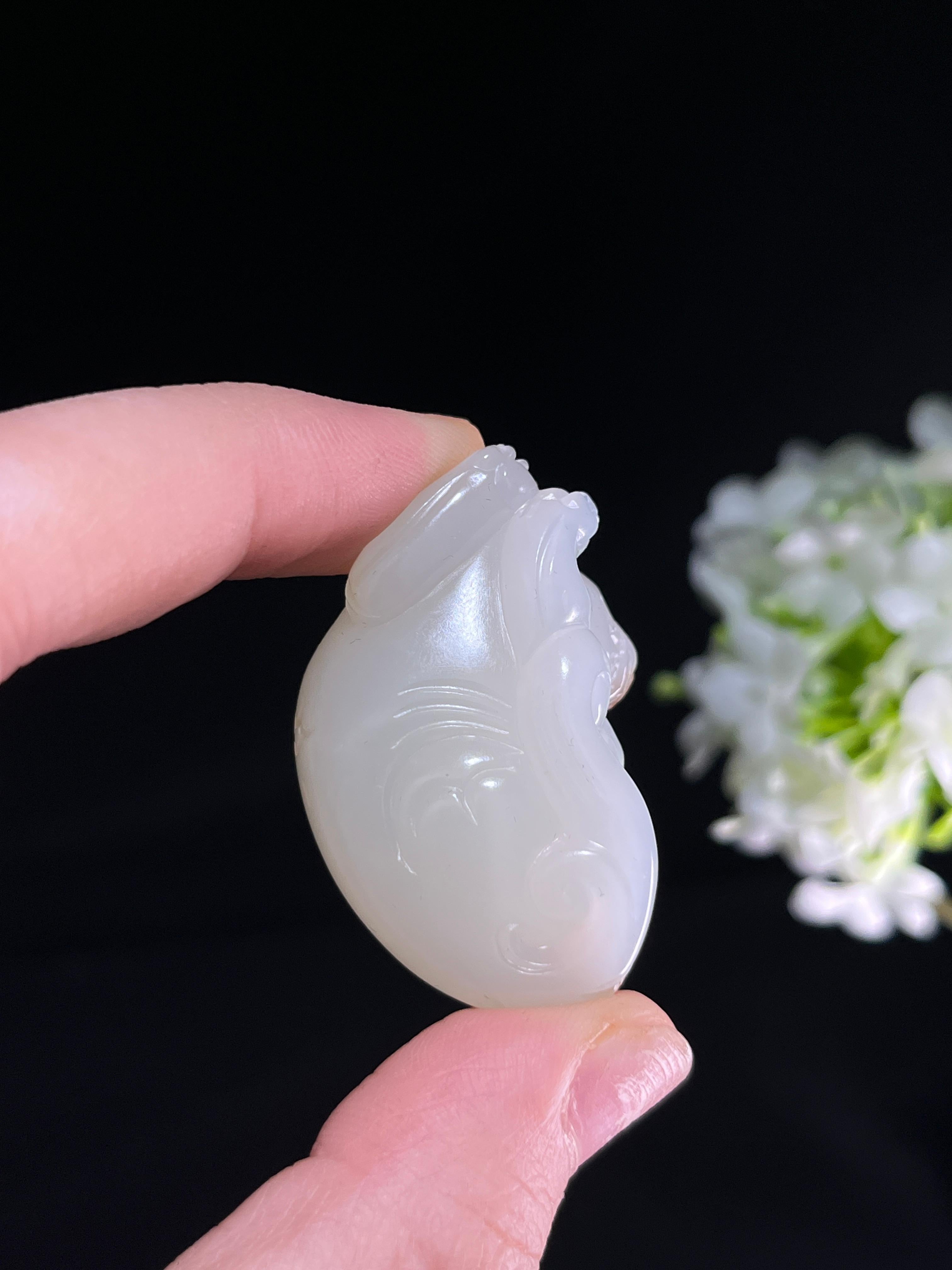 和田玉白玉貔貅雕刻件（yc251756） – 添福玉器