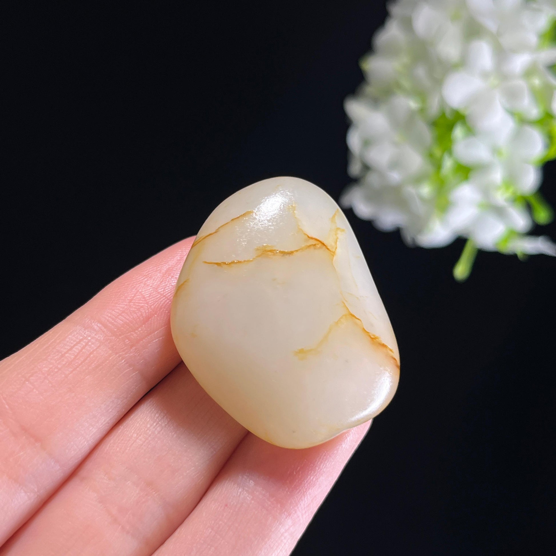 和田玉白玉“玉脉秋纹”洒金皮籽料（yc351424）