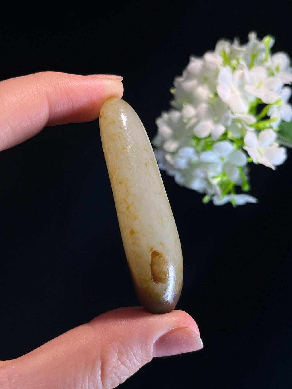 新疆天然和田玉秋梨皮籽料原石（yc274568）