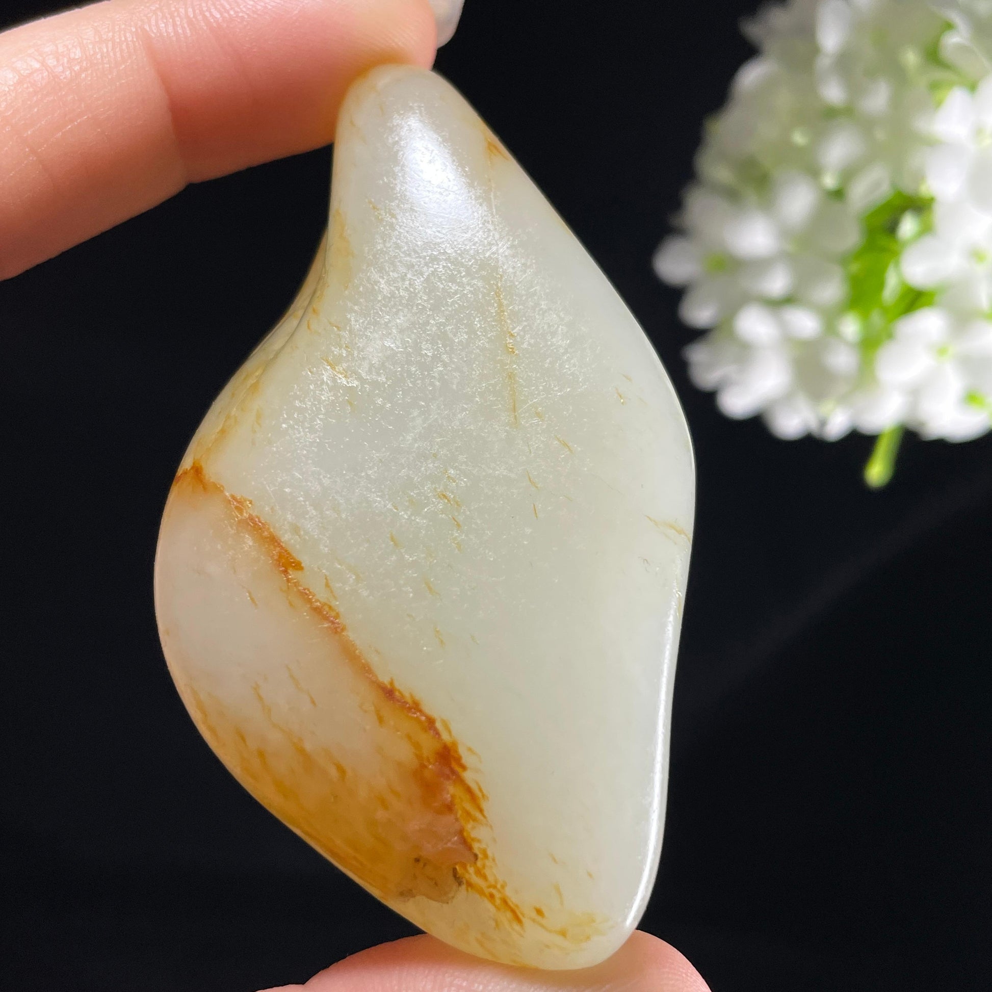 和田玉白玉“轻霞拂雪”聚红皮籽料（yc394246）