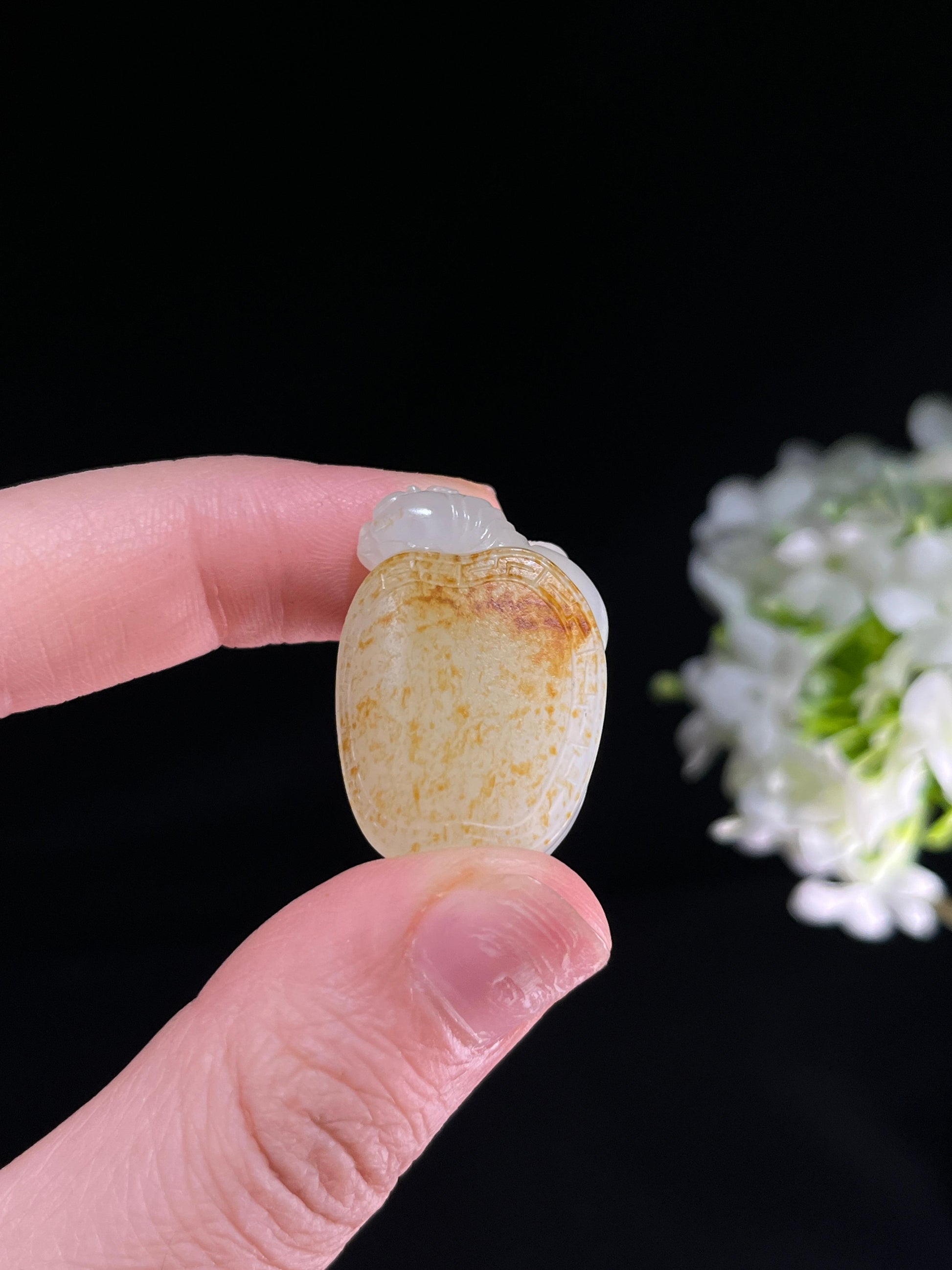 和田白玉洒金皮龙龟雕刻件（yc251755）