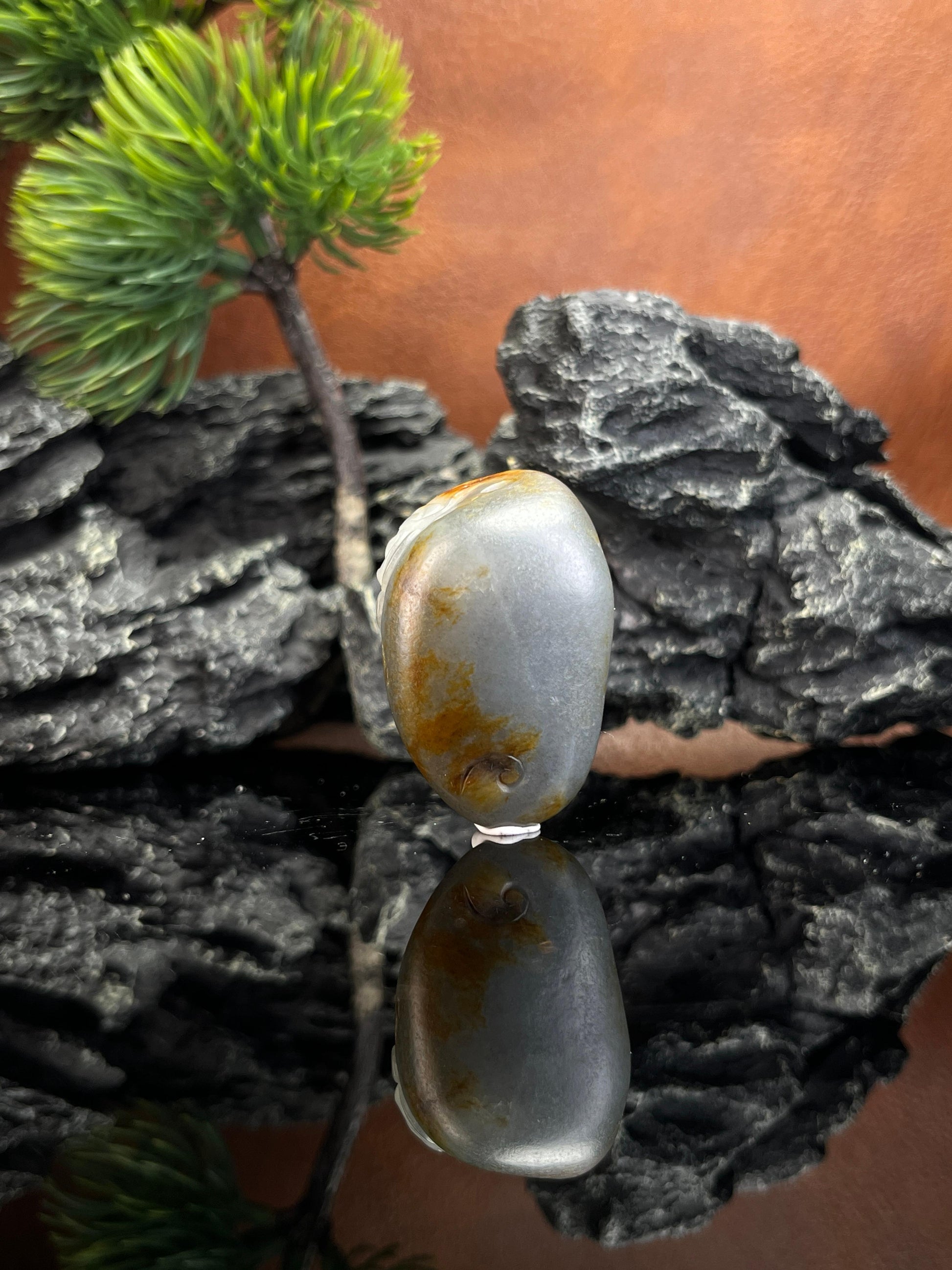 和田玉青花弥勒佛雕刻挂件（yc222784）