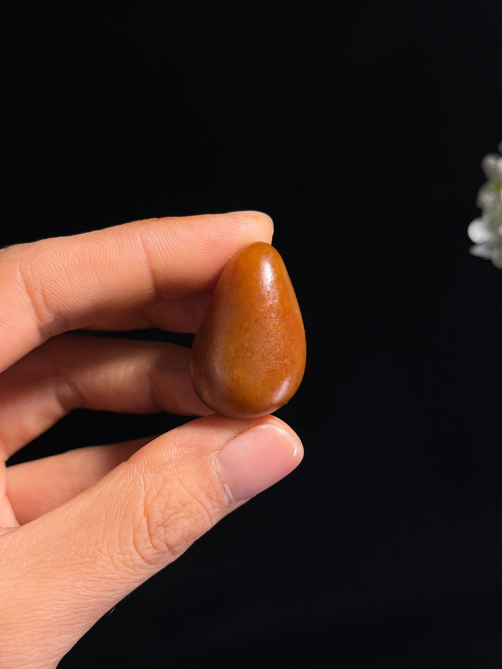 新疆天然和田玉黄沁籽料原石挂件（yc263891）