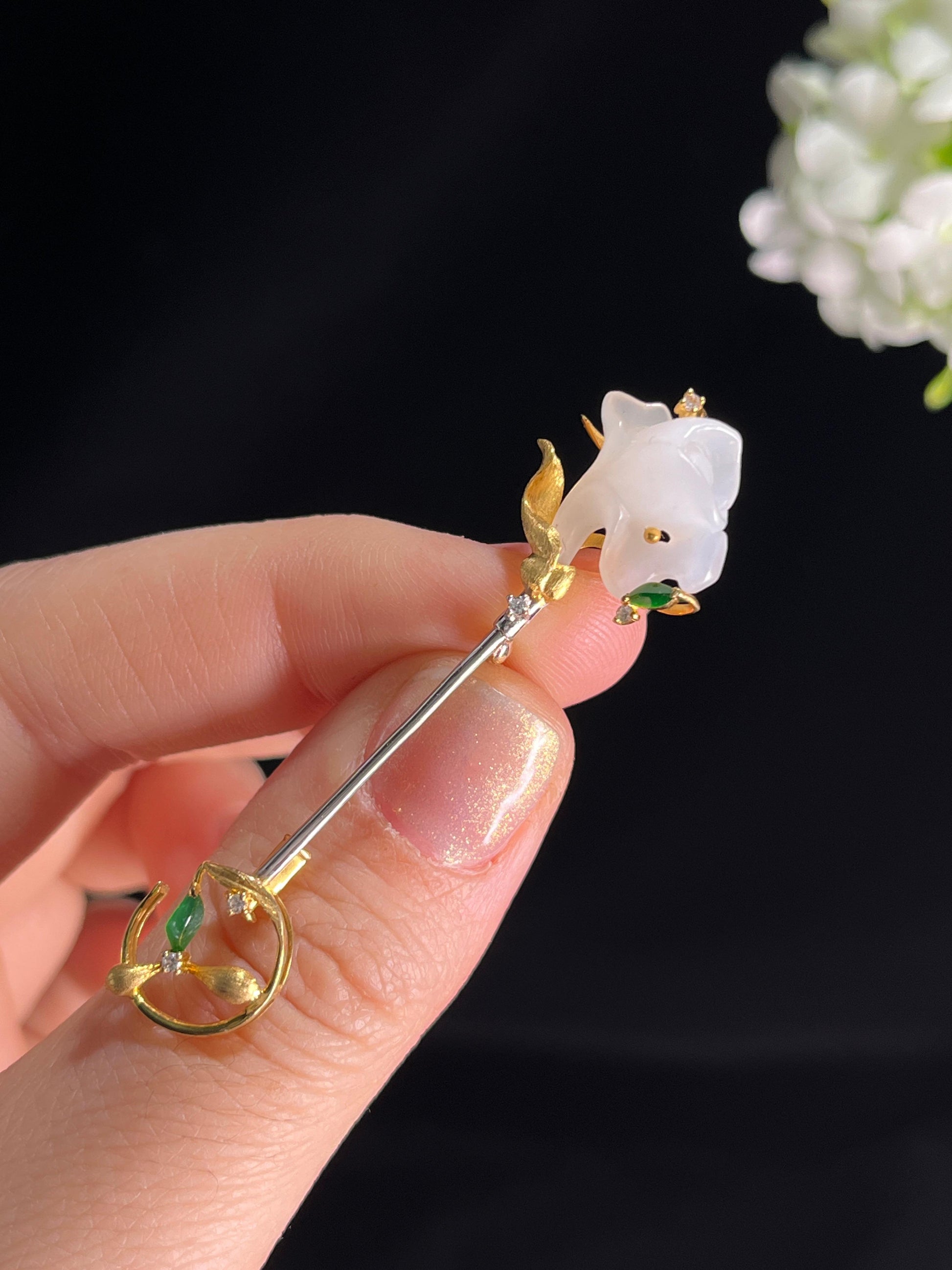新疆天然和田玉白玉18k金镶兰花胸针（yc268068）