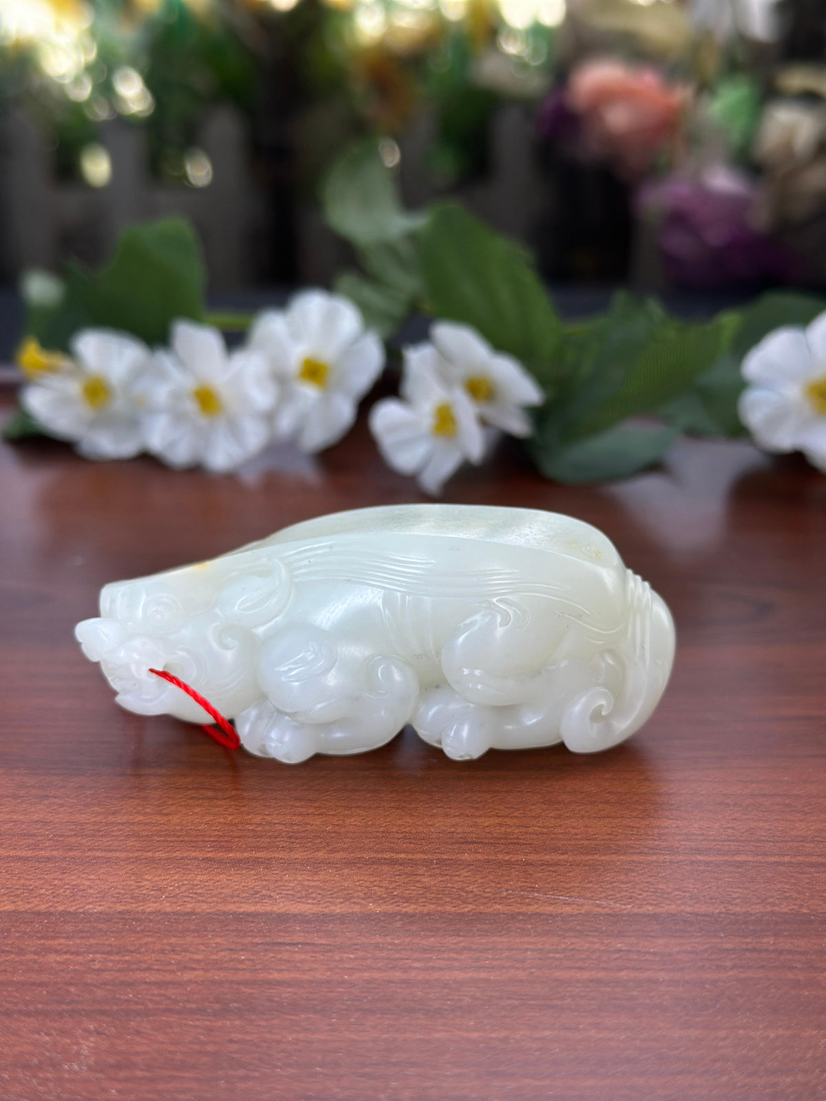 新疆和田玉珍品白玉洒金品籽料貔貅手把件（yc710944）