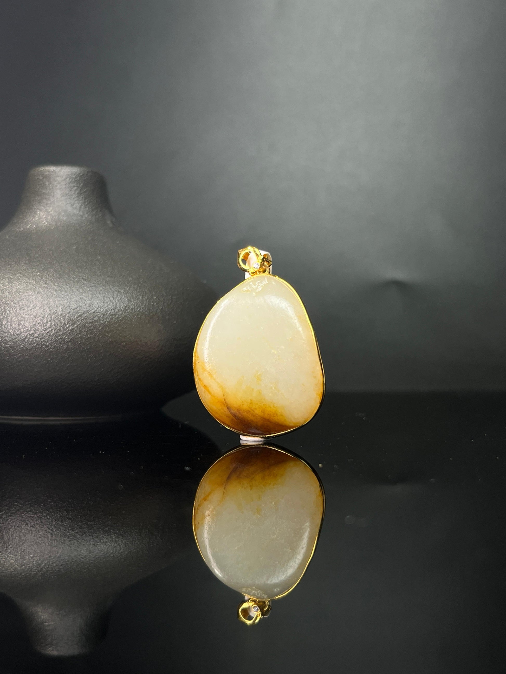 新疆和田玉籽料原石洒金皮18k金镶玉吊坠6（yc243617）