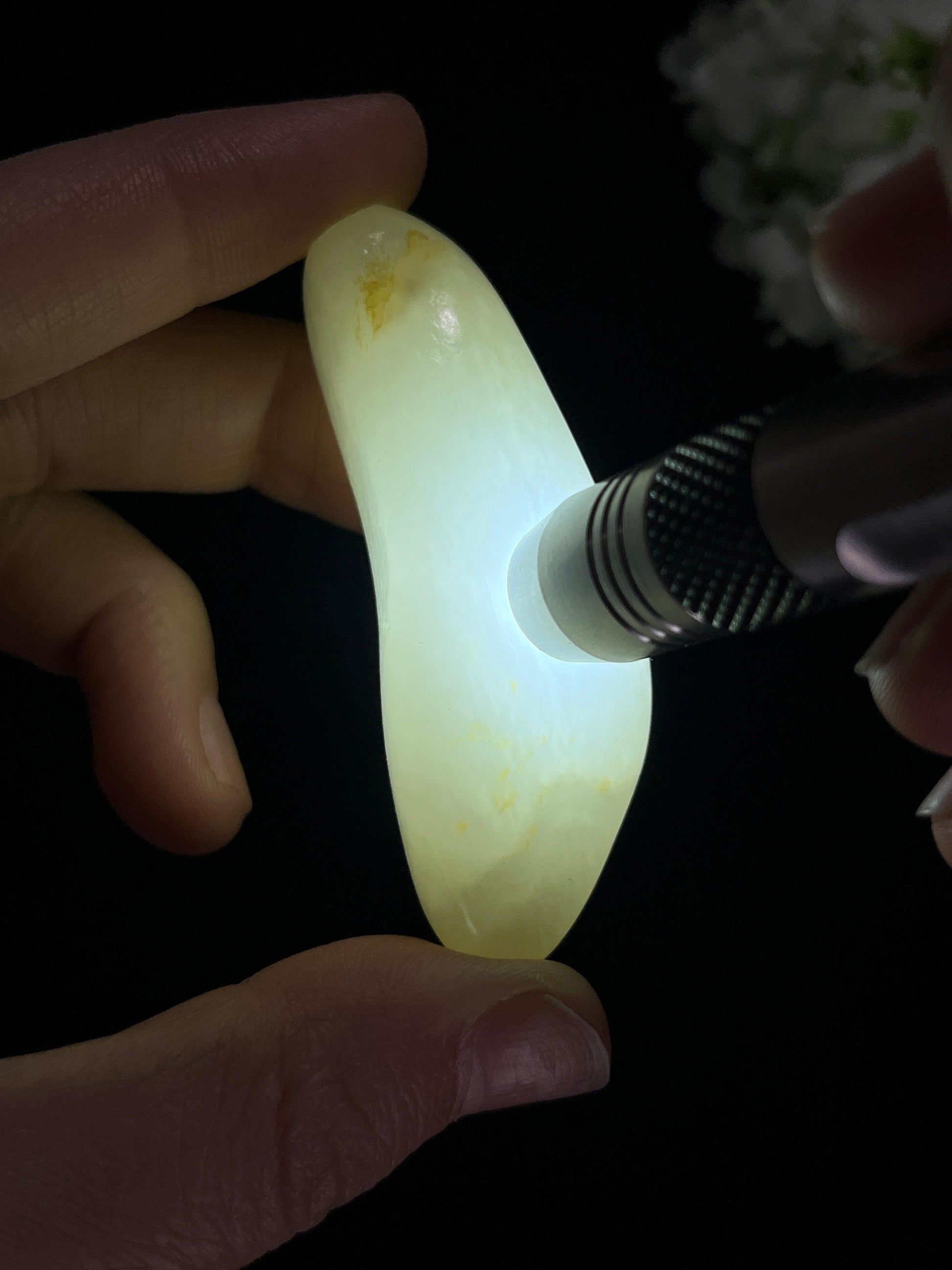 和田玉白玉籽料原石（yc258657）