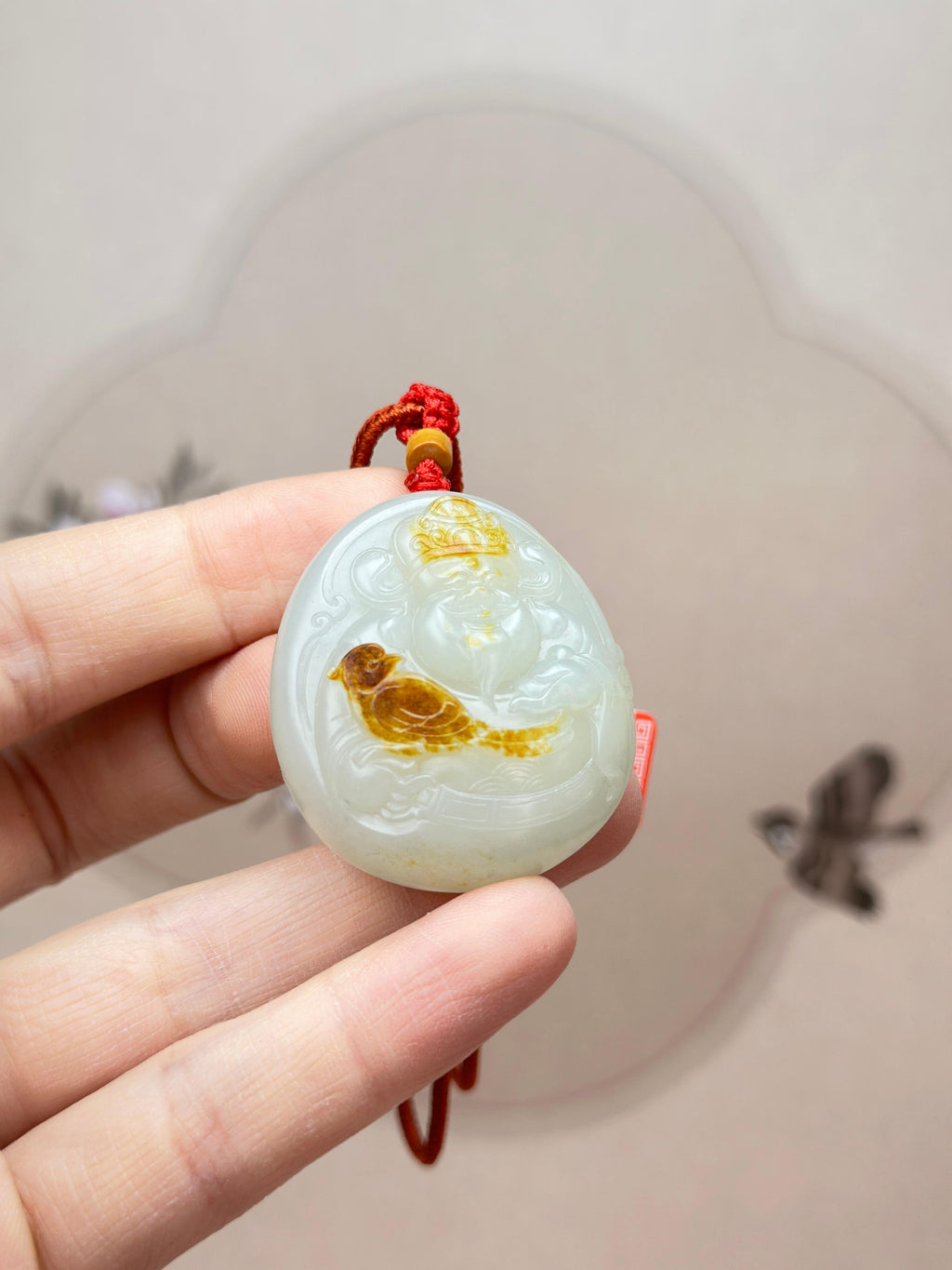 珍品新疆和田玉聚红皮白玉籽料财神挂件（yc765850）