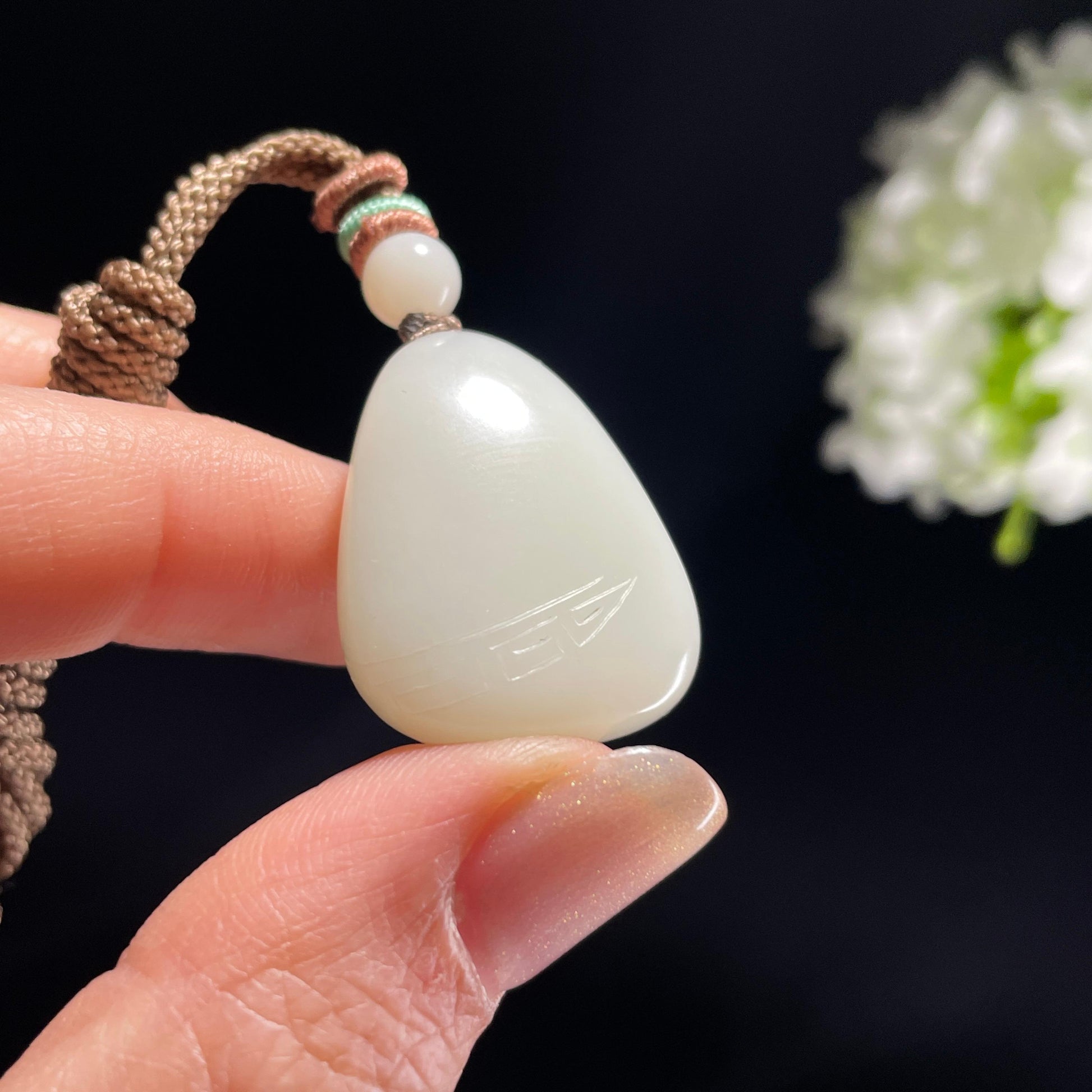 新疆天然和田玉白玉弥勒佛雕刻挂件（yc360333）