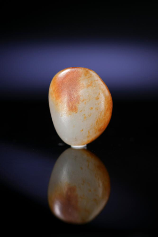 和田玉精品聚红洒金皮籽料原石（yc257845）