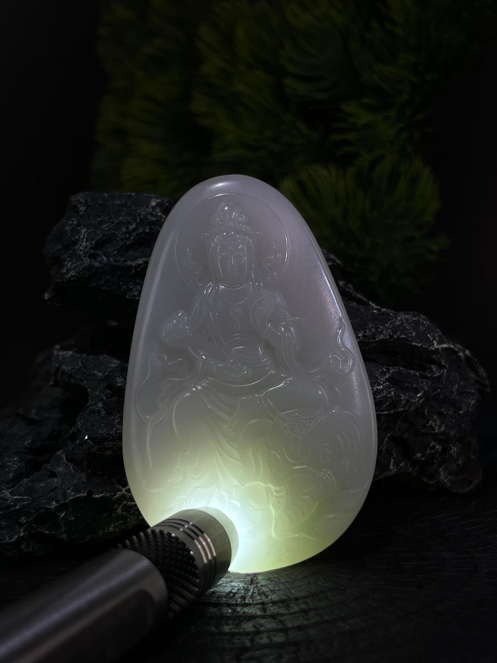 和田玉青海料白玉观音吊坠挂件（yc228078）