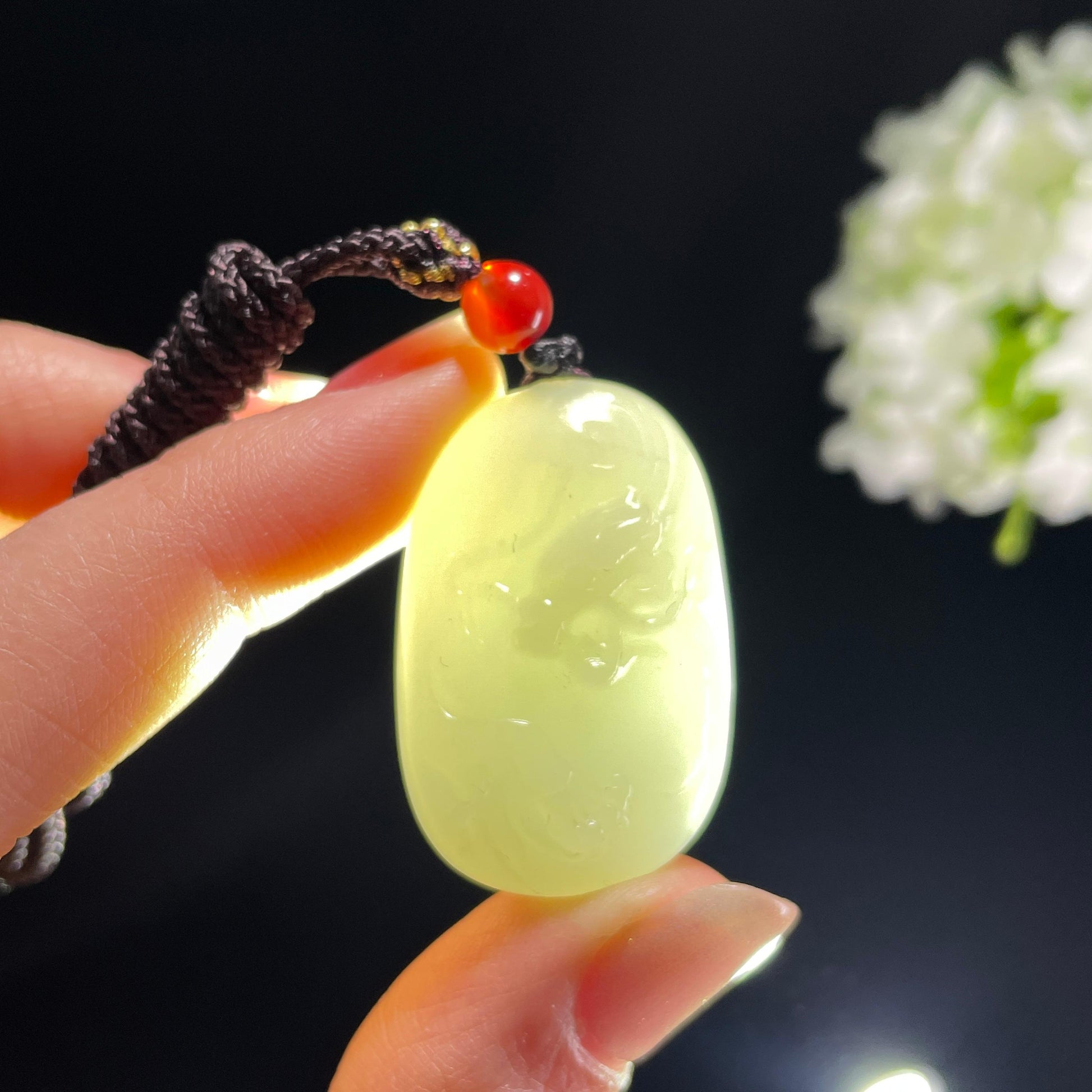 新疆天然和田玉白玉龙雕刻挂件（yc360330）