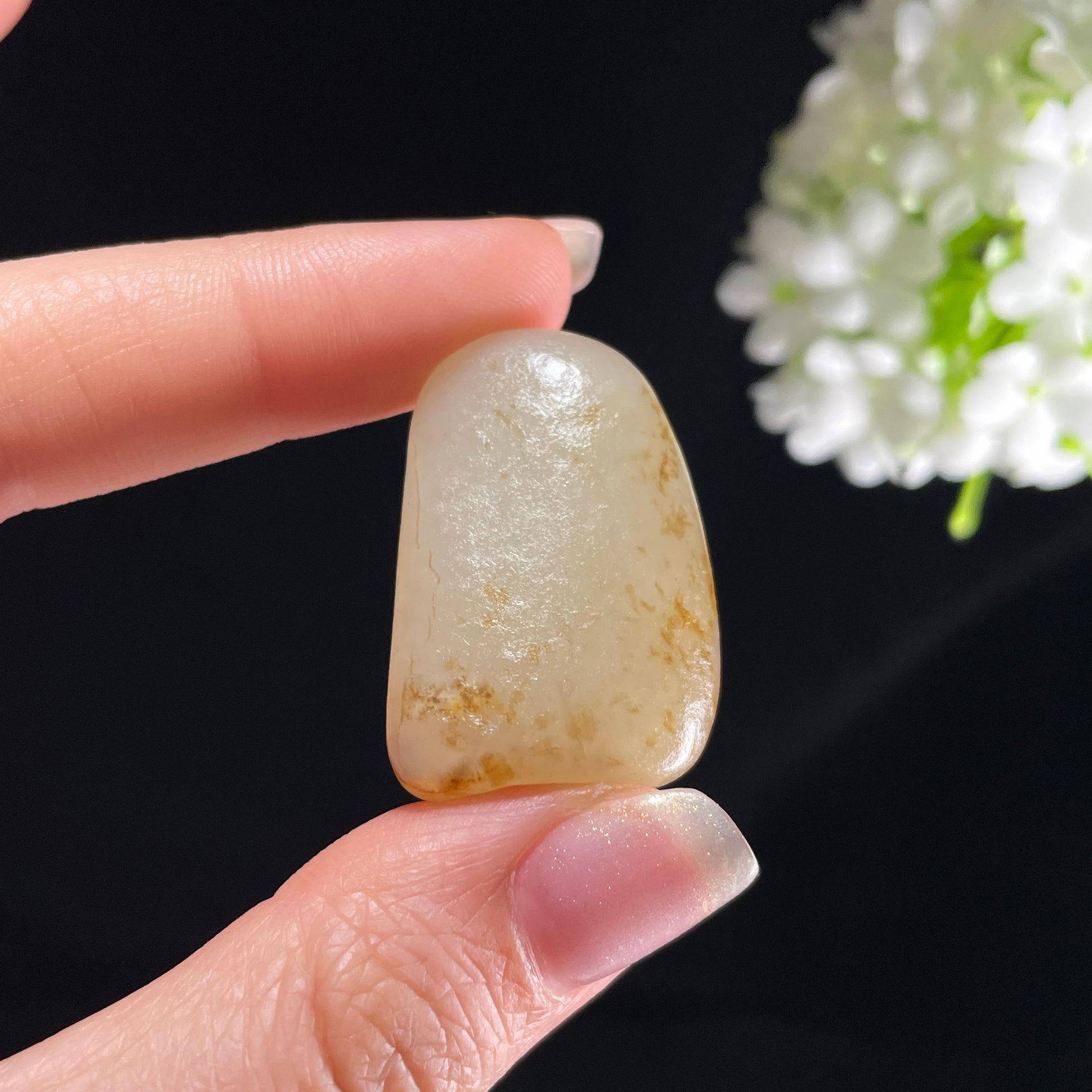 和田玉白玉“霜岸秋痕”聚黄皮籽料（yc394218）