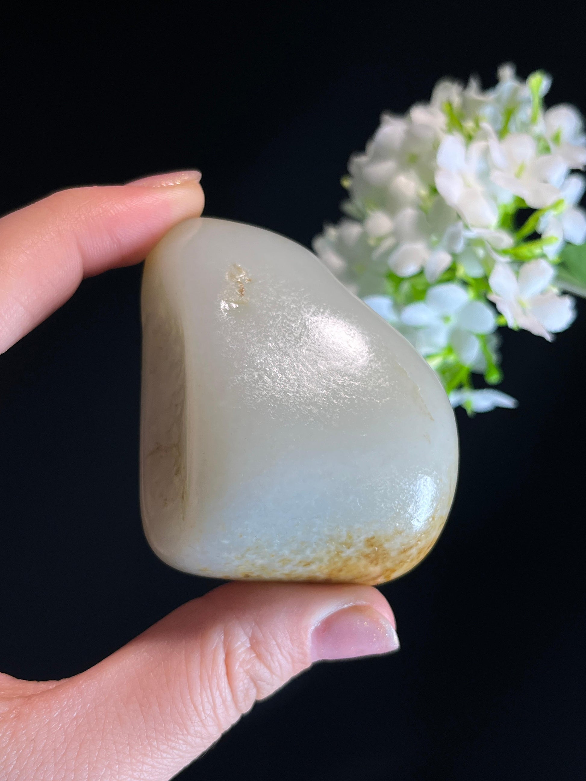 新疆天然和田玉籽料原石洒金皮小摆件（yc274555）