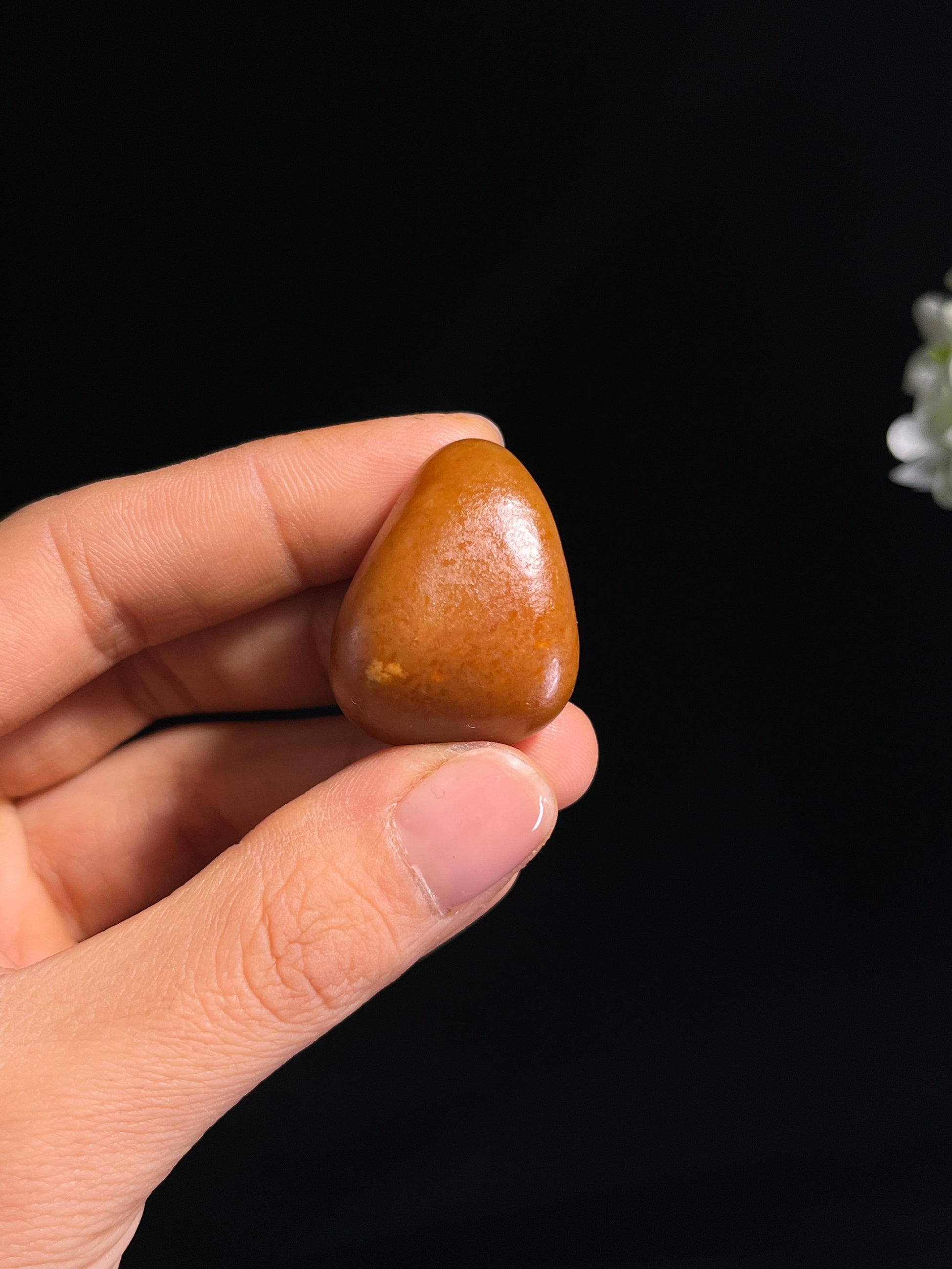 新疆天然和田玉黄沁籽料原石挂件（yc263891）