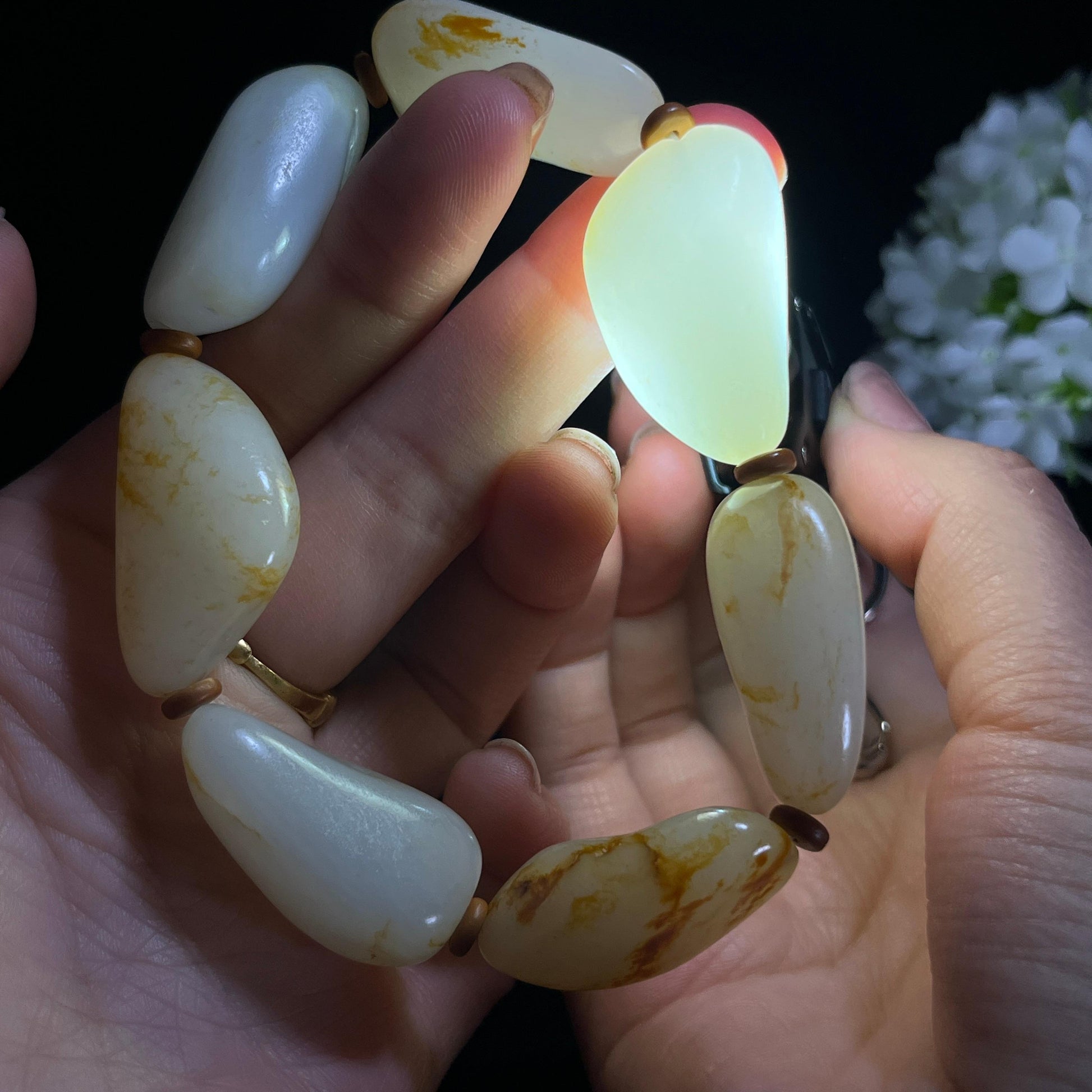 和田玉白玉洒金皮籽料手串（yc287867）