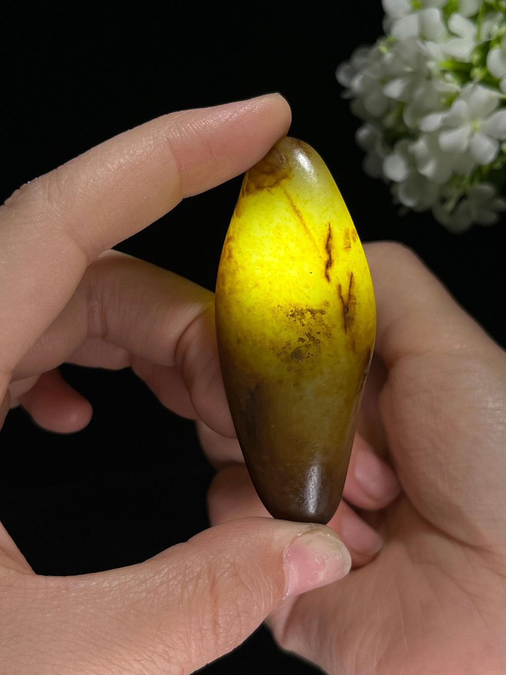 新疆和田玉红沁油皮洒金皮籽料原石（yc255471）