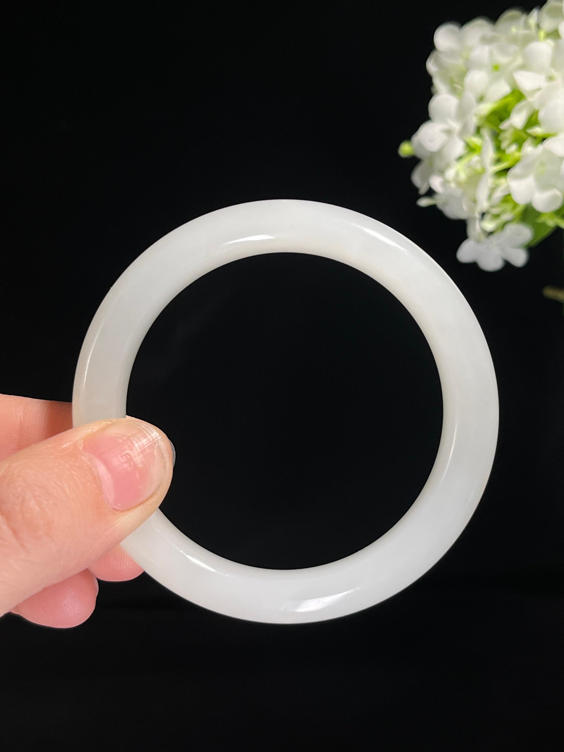 新疆天然和田玉羊脂白玉手镯精品9（卡55）（yc258385）