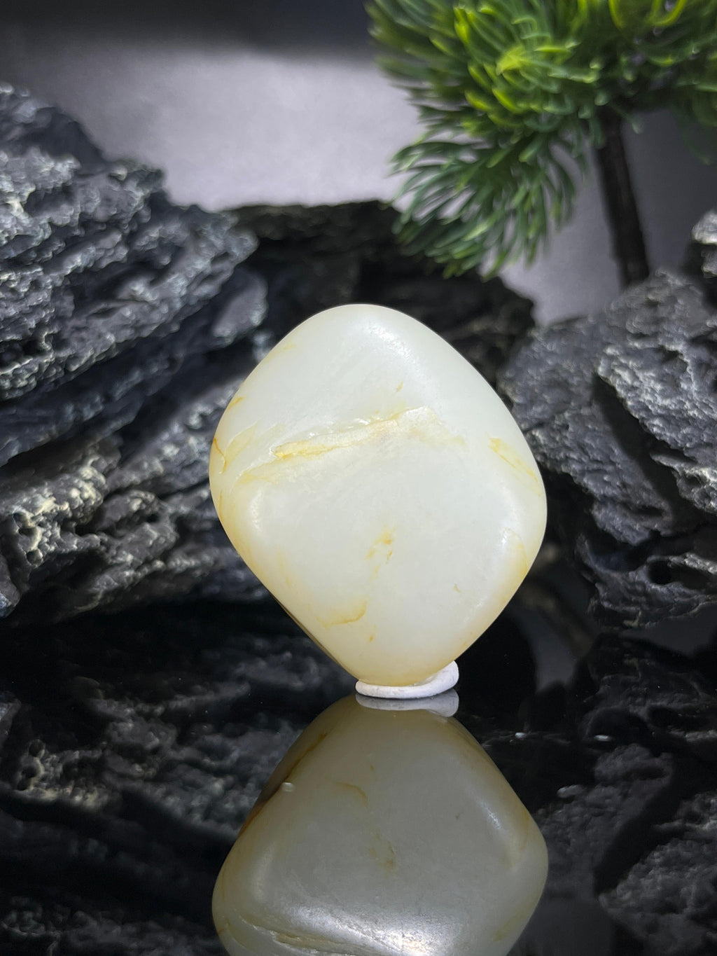 和田玉洒金皮一级白籽料（yc212504）