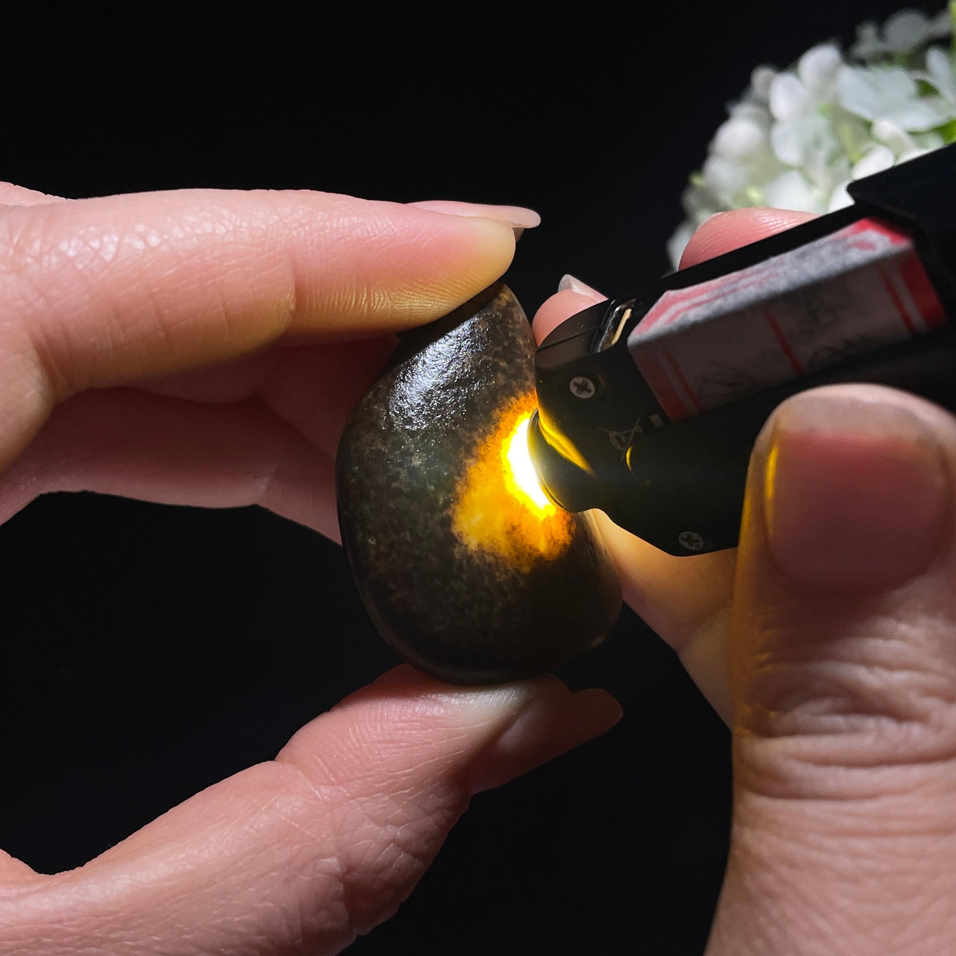 2026.4.9广告流，和田玉白玉“玄壁生金”聚黑皮籽料（yc386333）