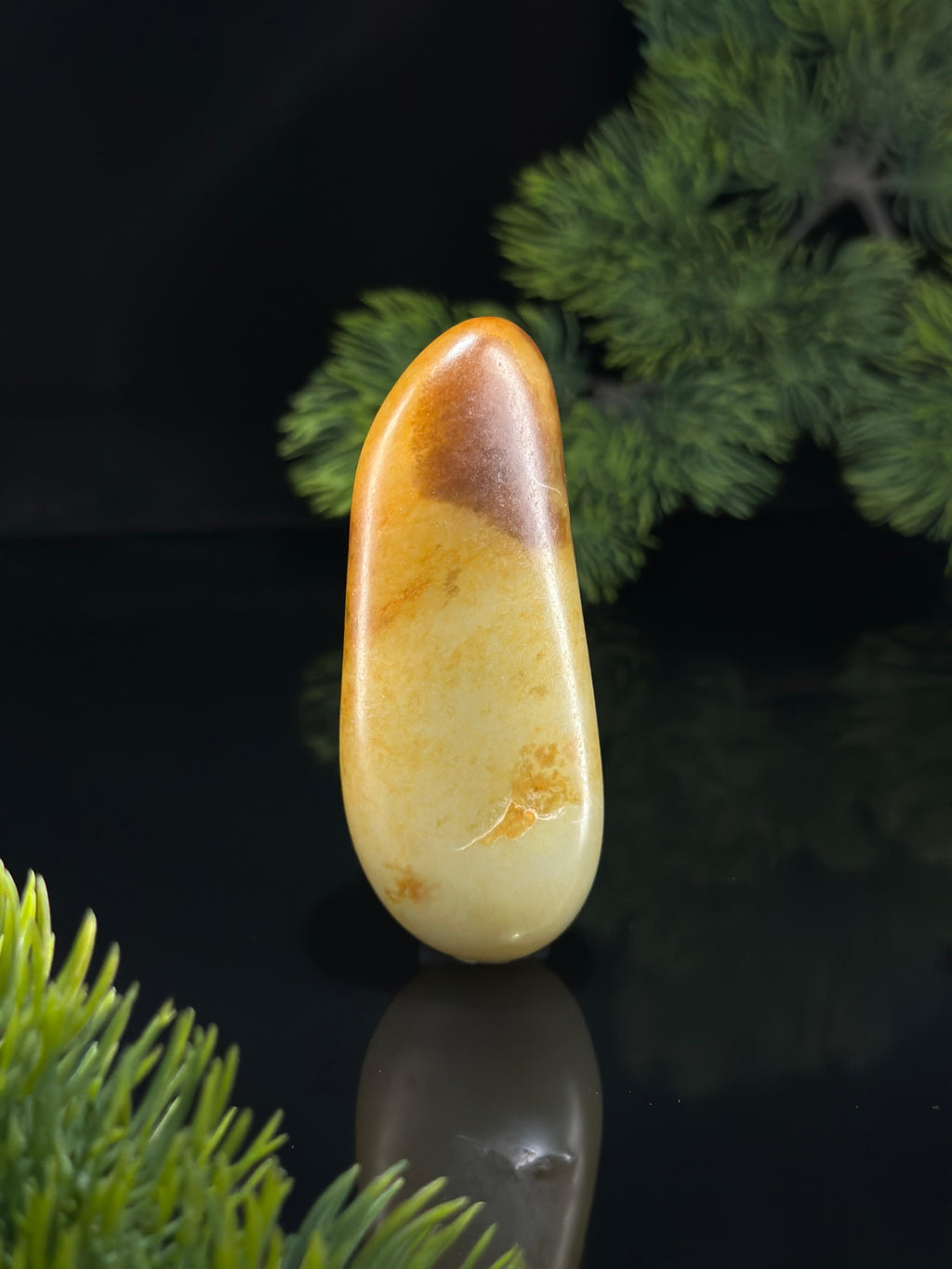 新疆和田玉青白玉聚秋梨皮珍品籽料手把件（yc539689）