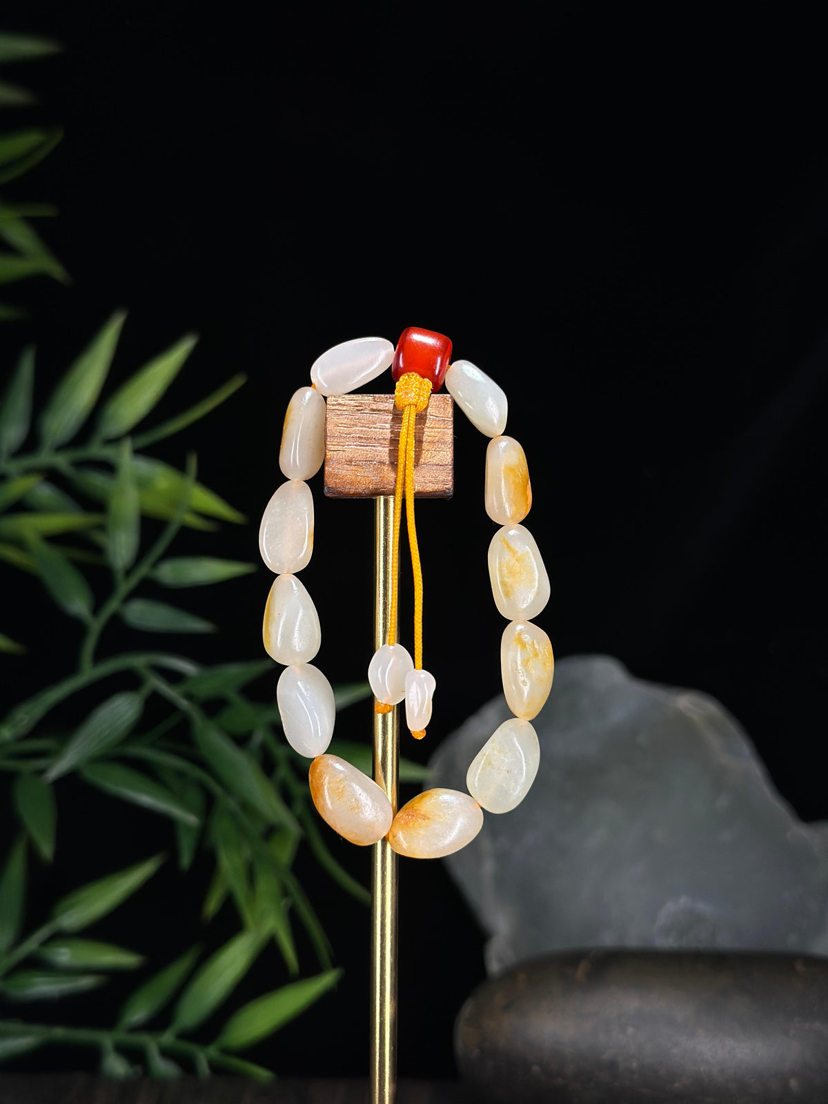 新疆和田玉红皮洒金皮小籽手串（14颗）（yc713707）