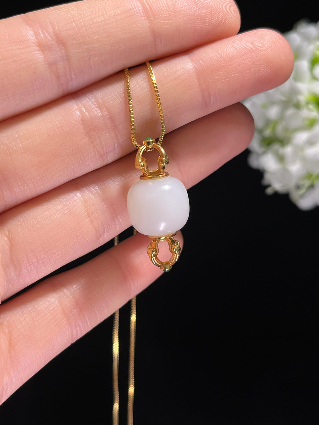 新疆天然和田玉羊脂白玉18k金镶吊坠（yc260373）