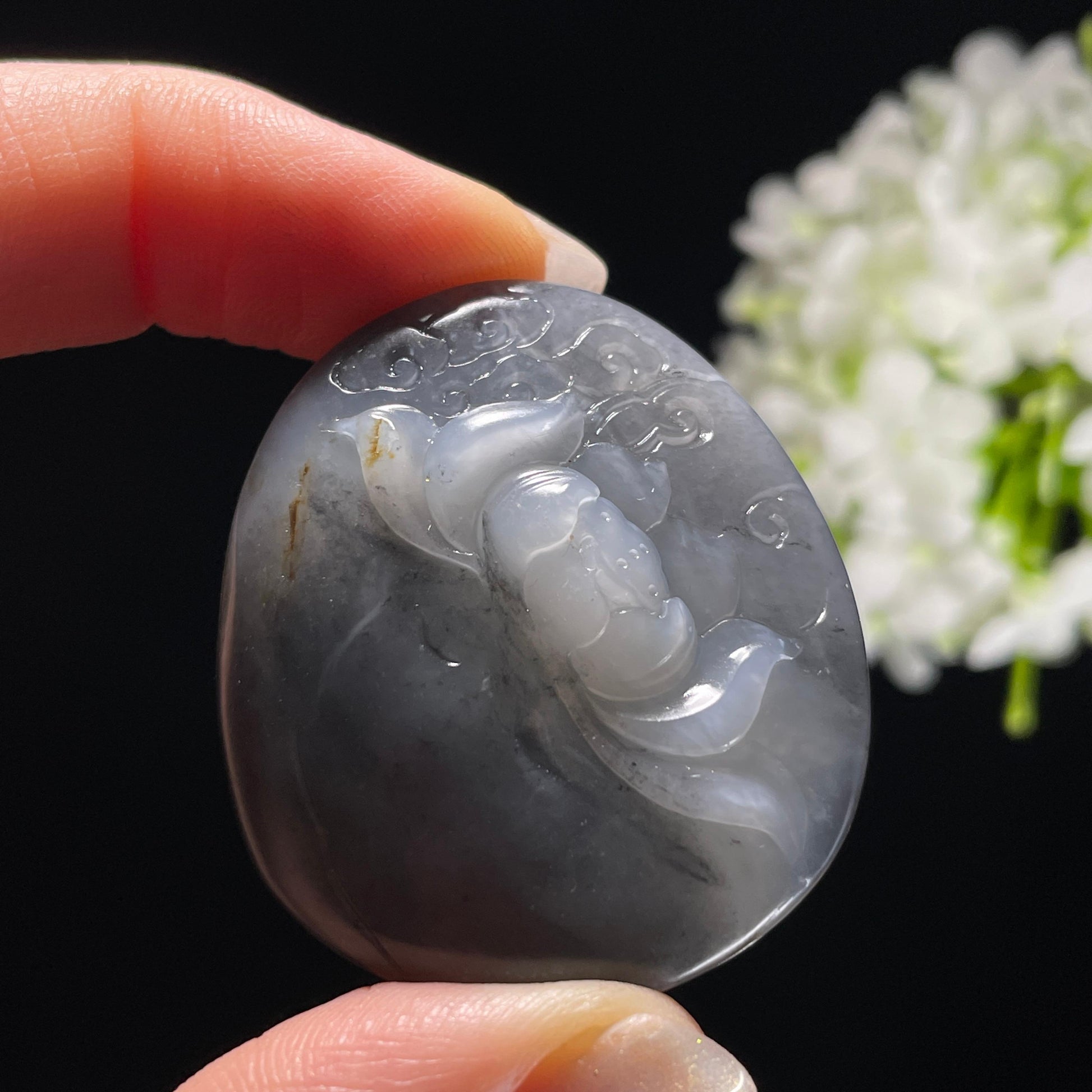 和田玉青花籽料洒金皮“双圣莲运”佛、观音雕刻挂件（yc325491）