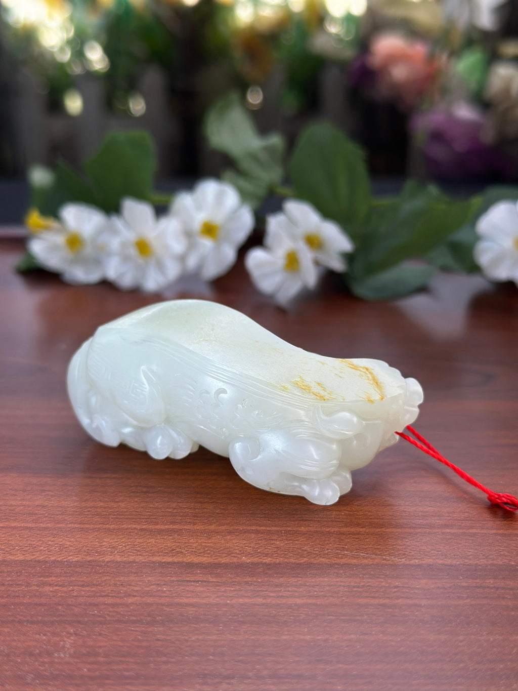 新疆和田玉珍品白玉洒金品籽料貔貅手把件（yc710944）