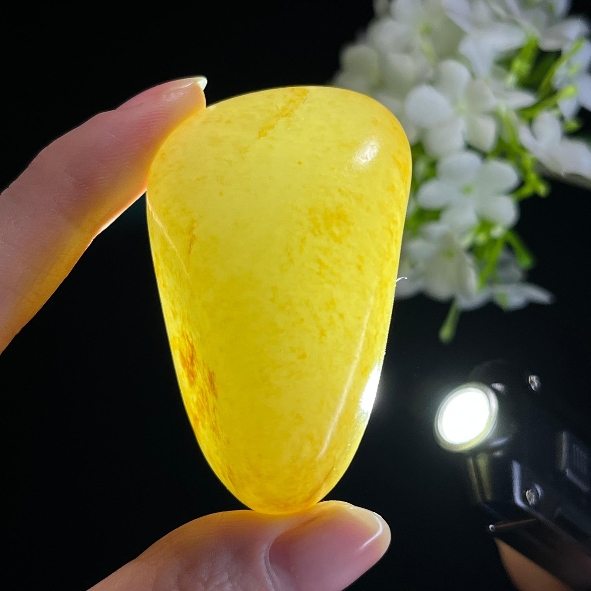 和田玉白玉“金玉沐光”通体洒金皮籽料（yc334100）